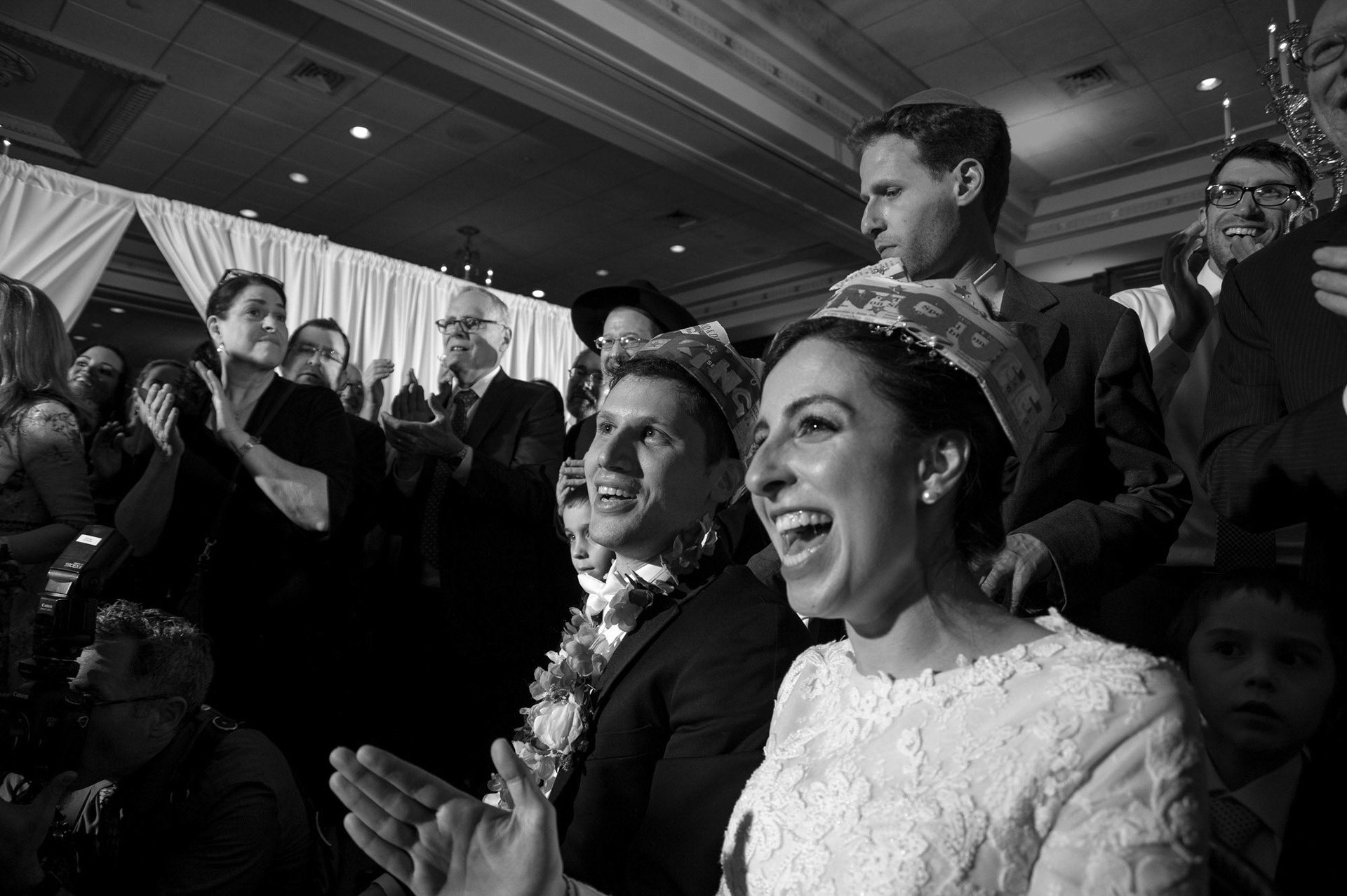 Modern Orthodox Jewish Wedding Grand Lodge Hunt Valley Baltimore Chosson Kallah Tish Bedeken Chuppah Party Portraits Spring Cloudy Rain Fran Berger