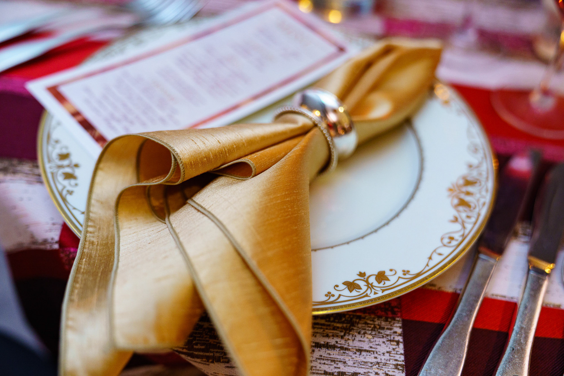 Melissa and Lee get married at Chizuk Amuno Congregation in Baltimore, MD on Saturday, November 7, 2020.