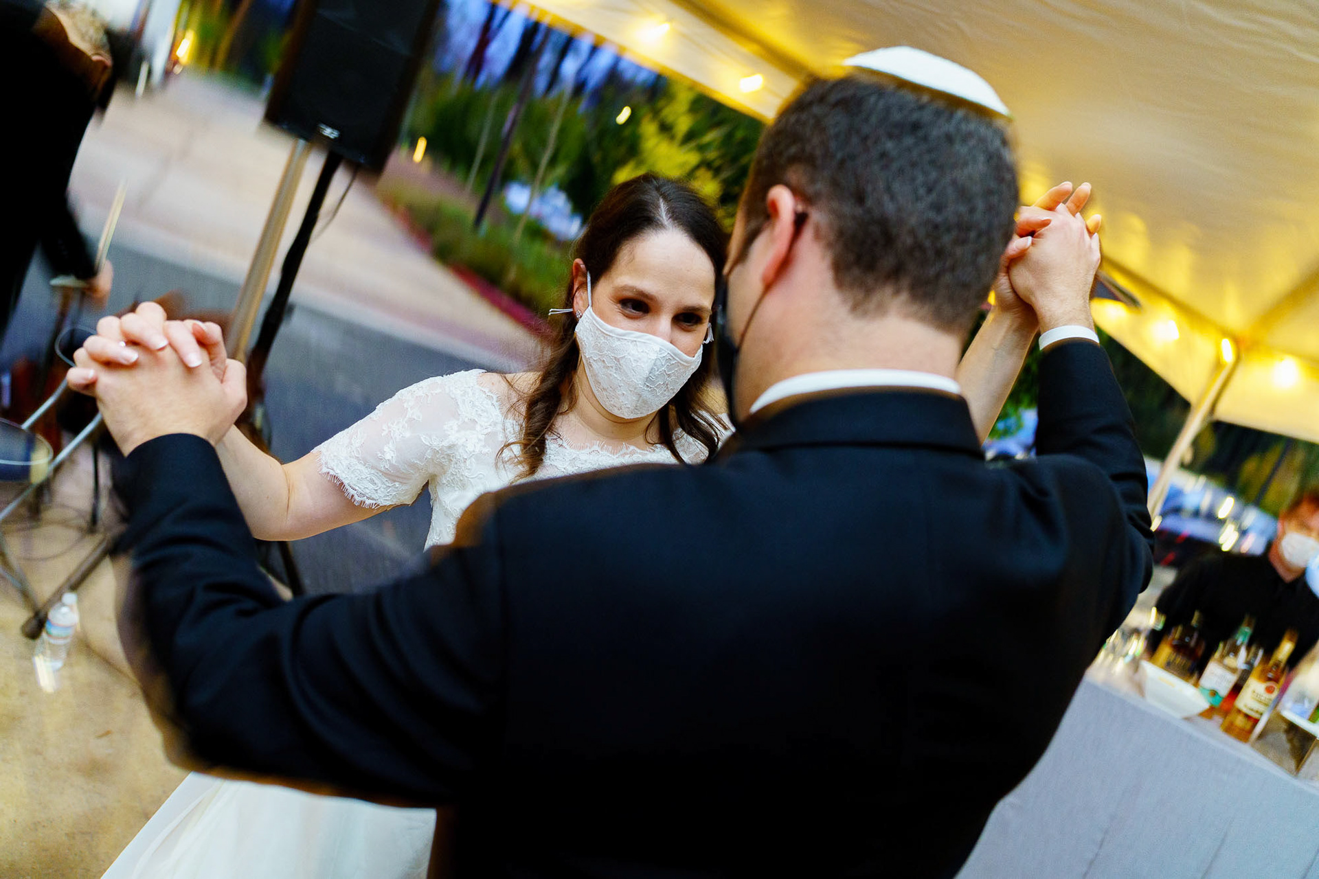 Shoshana and Dani wed at Brookside Gardens in Wheaton, MD on Sunday, November 1, 2020.