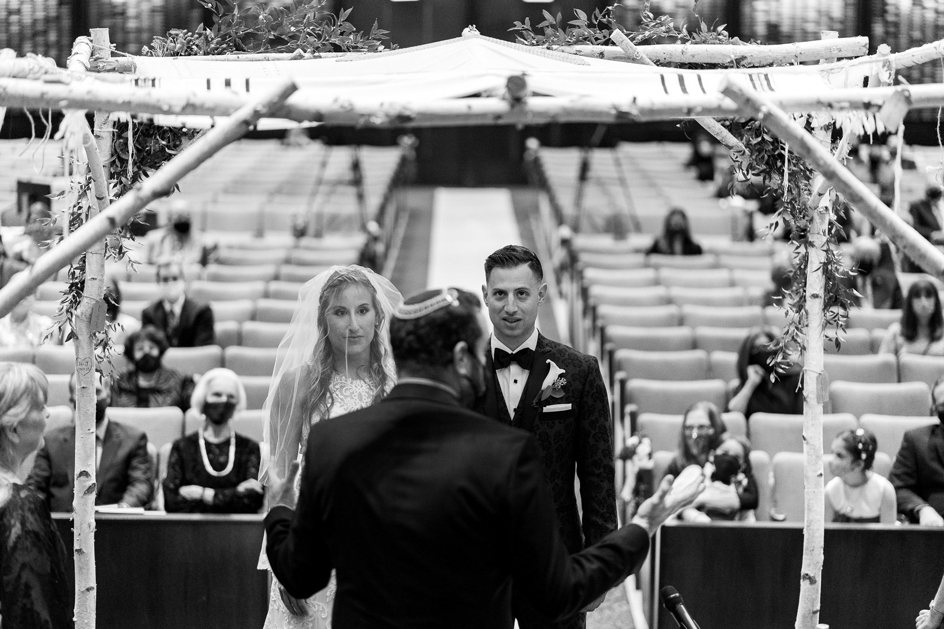 Melissa and Lee get married at Chizuk Amuno Congregation in Baltimore, MD on Saturday, November 7, 2020.