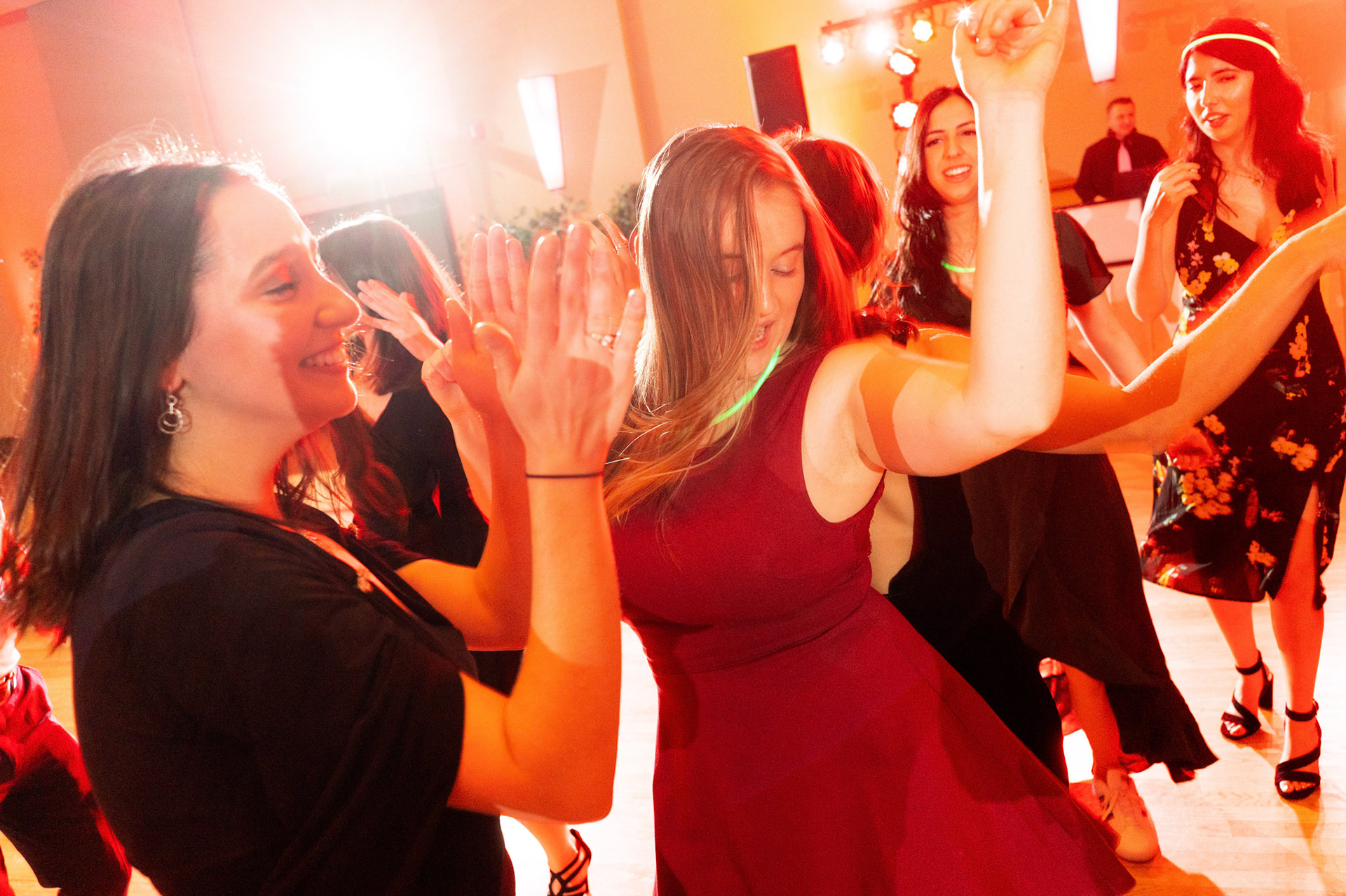 Wedding of Rebecca and Elliot at Beth Tfiloh in Pikesville, MD on Sunday, December 12, 2021.