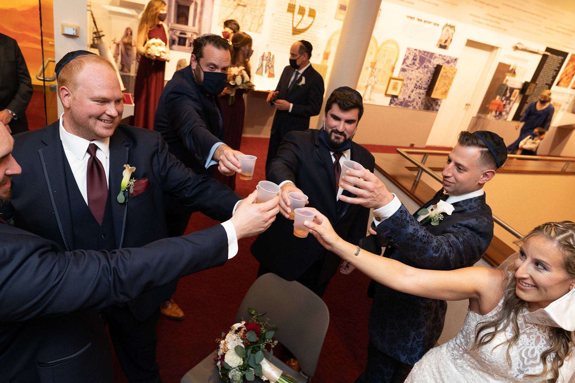 Melissa and Lee get married at Chizuk Amuno Congregation in Baltimore, MD on Saturday, November 7, 2020.