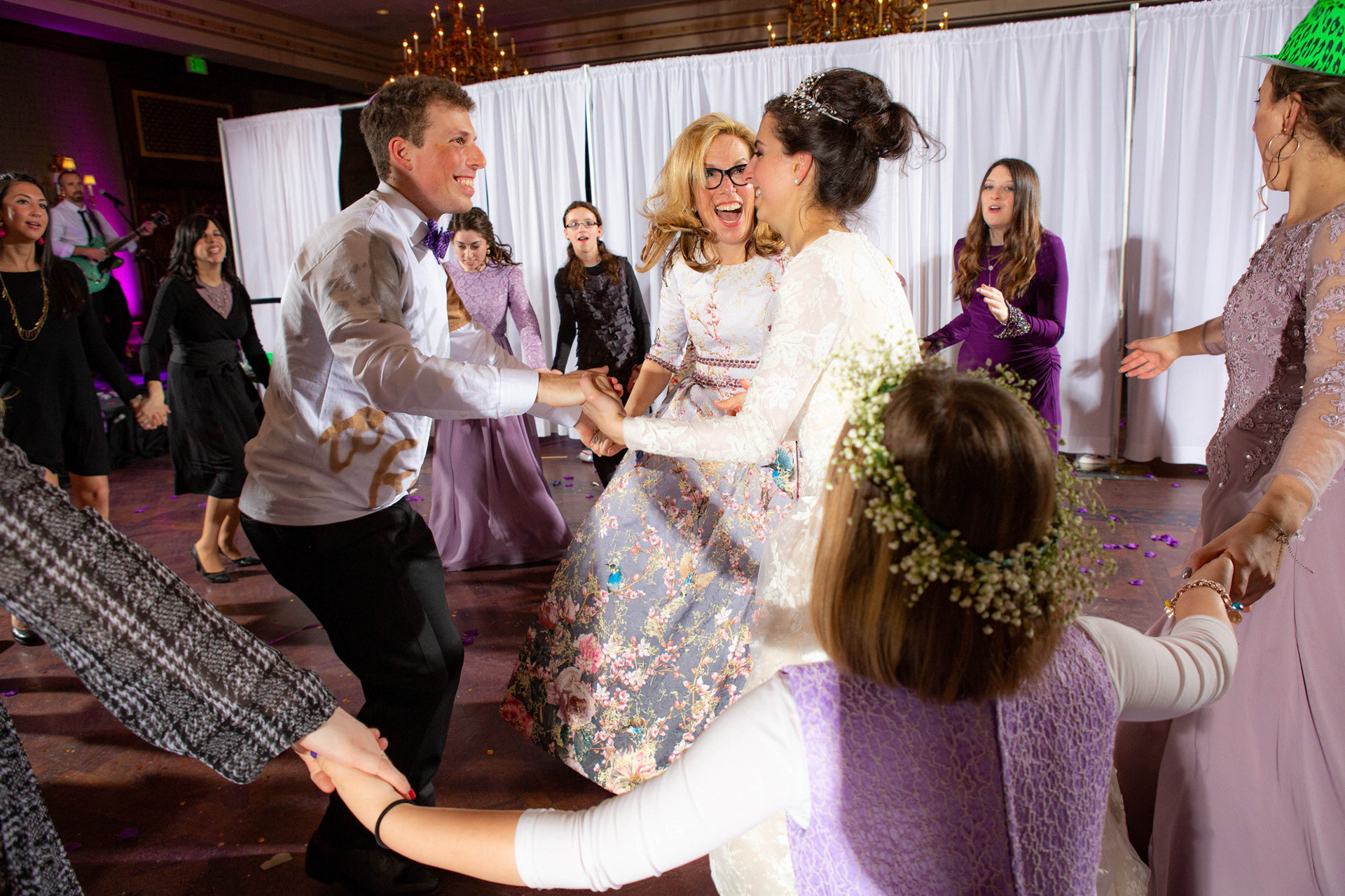 Modern Orthodox Jewish Wedding Grand Lodge Hunt Valley Baltimore Chosson Kallah Tish Bedeken Chuppah Party Portraits Spring Cloudy Rain Fran Berger