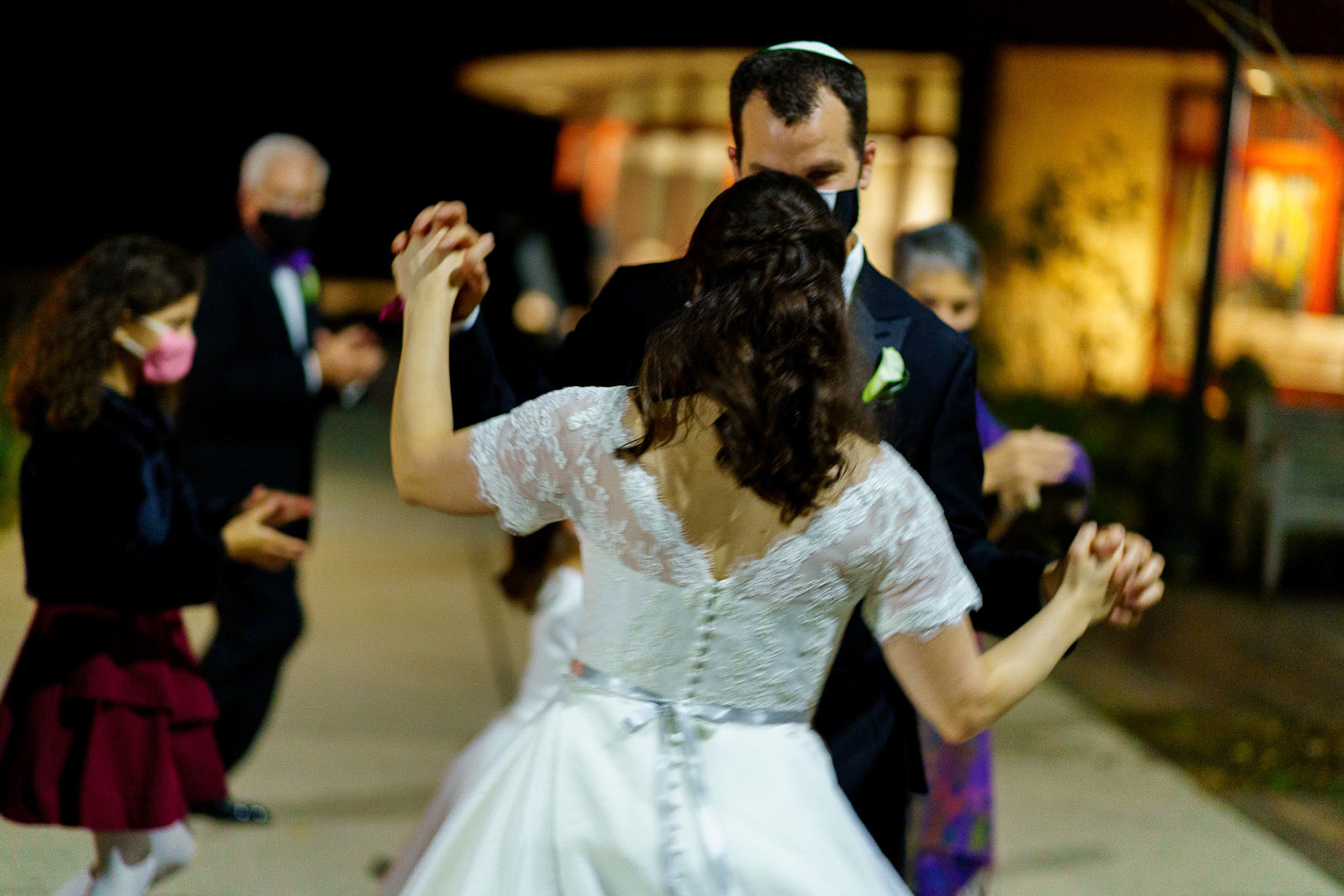 Shoshana and Dani wed at Brookside Gardens in Wheaton, MD on Sunday, November 1, 2020.
