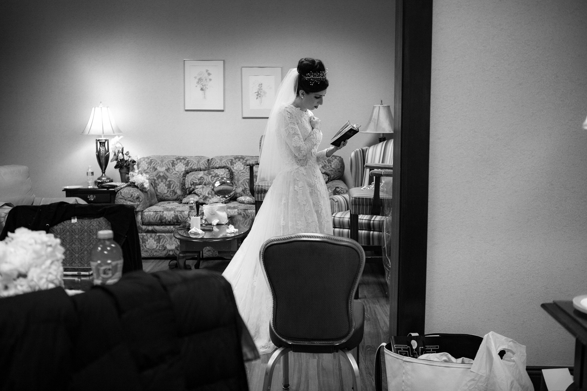 Modern Orthodox Jewish Wedding Grand Lodge Hunt Valley Baltimore Chosson Kallah Tish Bedeken Chuppah Party Portraits Spring Cloudy Rain Fran Berger