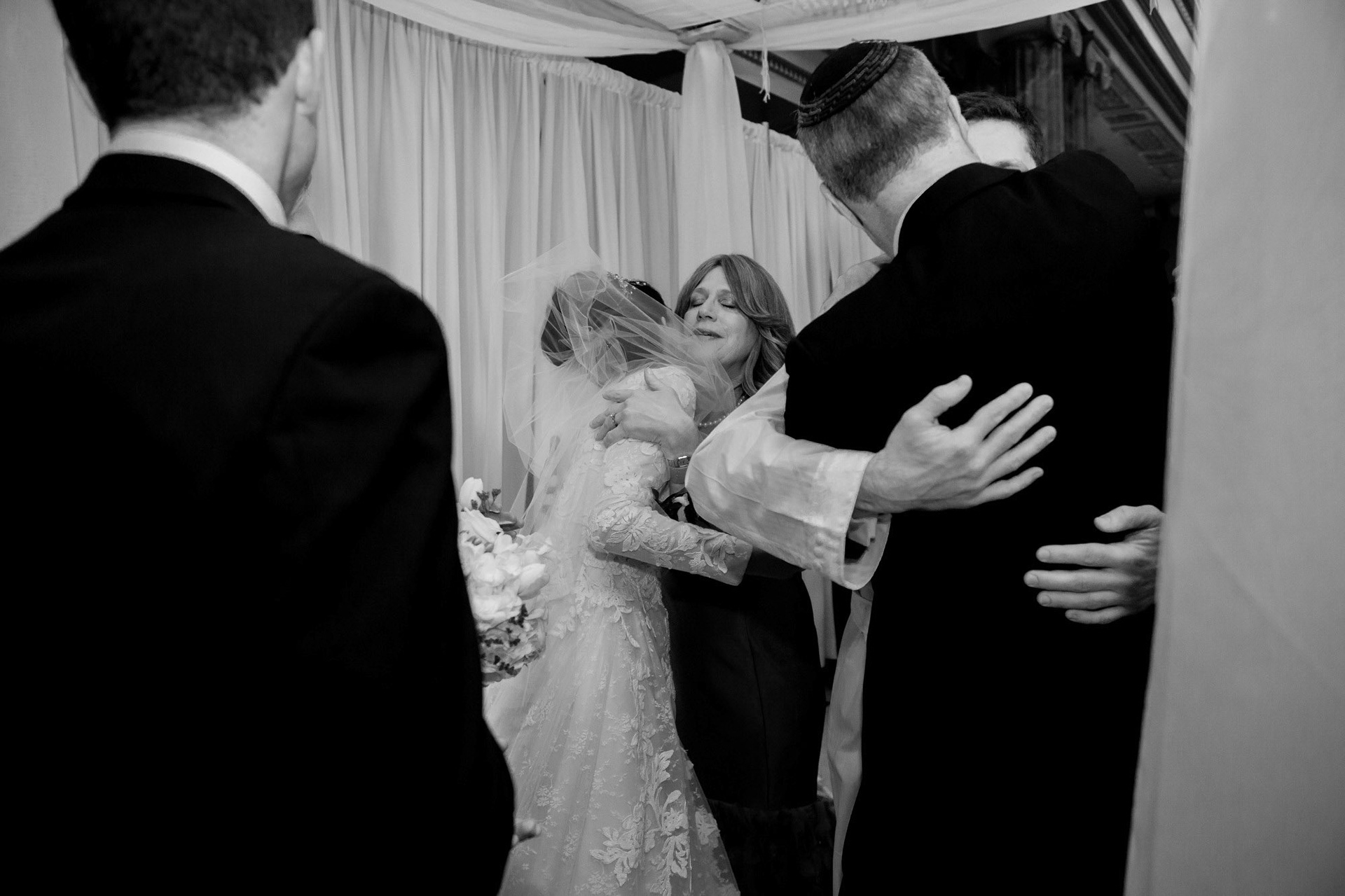 Modern Orthodox Jewish Wedding Grand Lodge Hunt Valley Baltimore Chosson Kallah Tish Bedeken Chuppah Party Portraits Spring Cloudy Rain Fran Berger