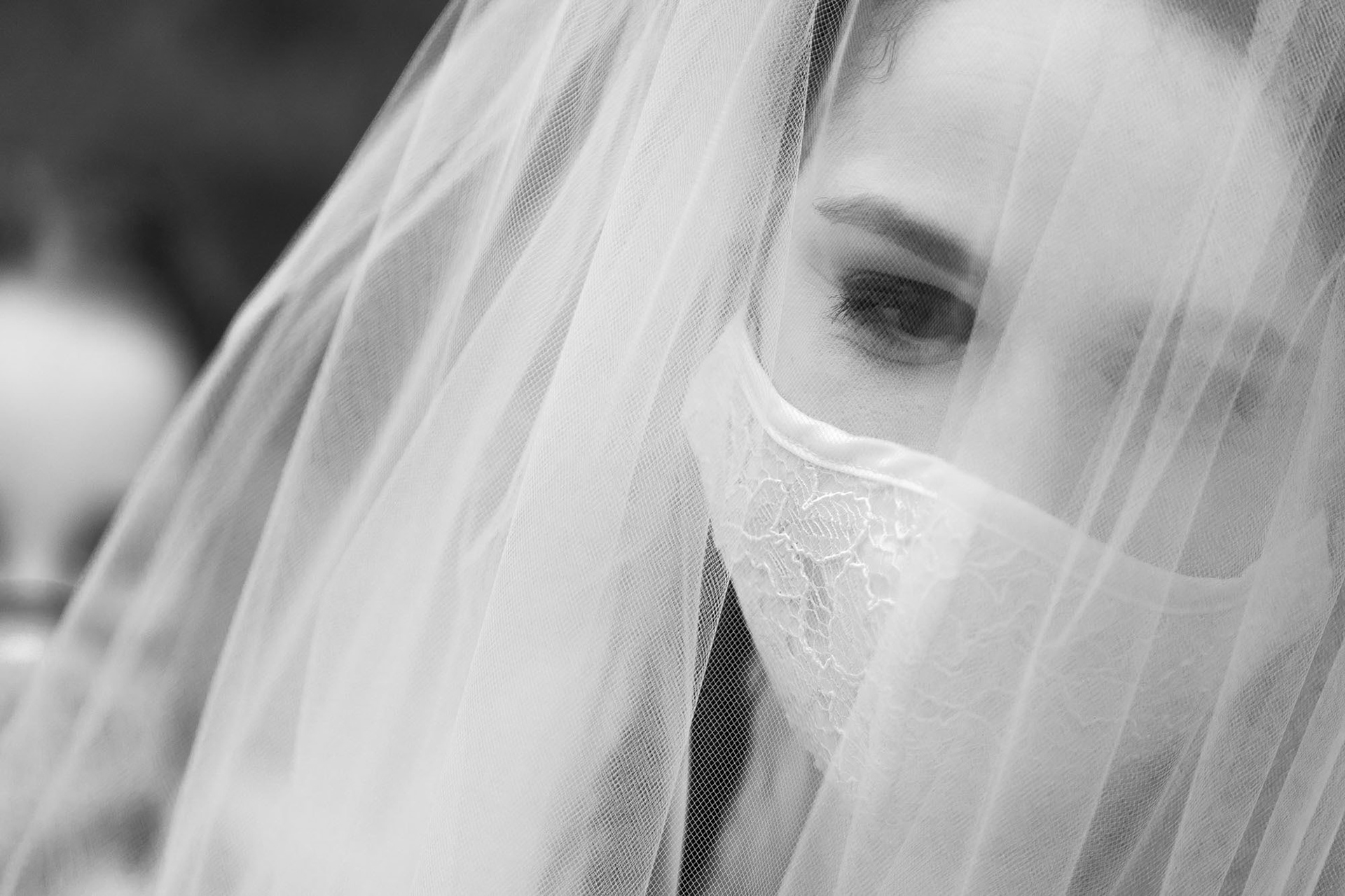 Shoshana and Dani wed at Brookside Gardens in Wheaton, MD on Sunday, November 1, 2020.