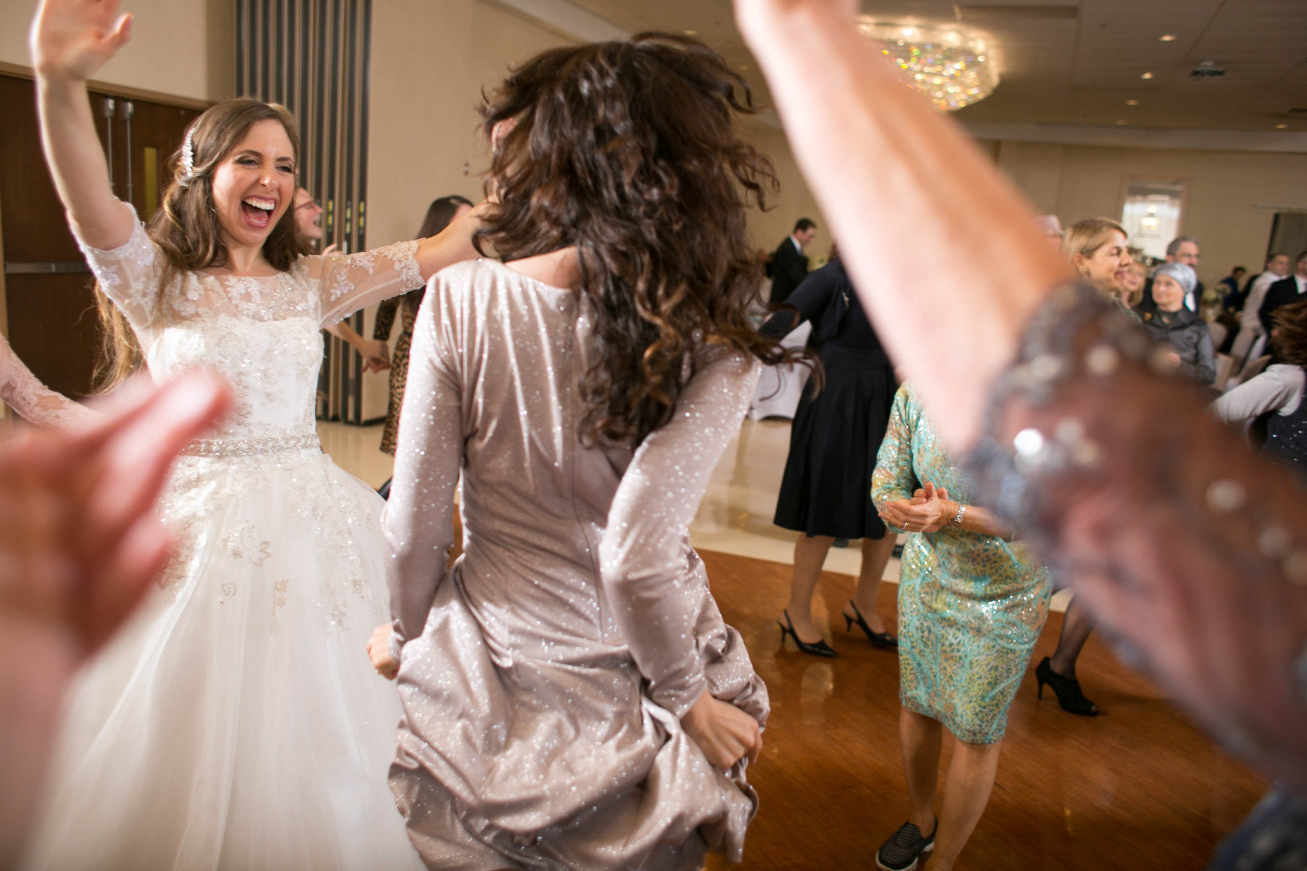 Rebecca and Gavriel's wedding at Shomrei Emunah on Sunday, November 22, 2015.