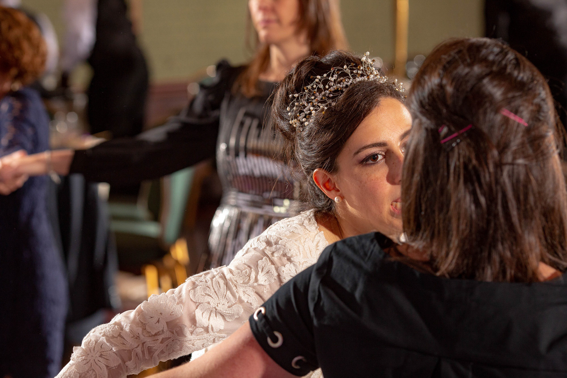 Modern Orthodox Jewish Wedding Grand Lodge Hunt Valley Baltimore Chosson Kallah Tish Bedeken Chuppah Party Portraits Spring Cloudy Rain Fran Berger