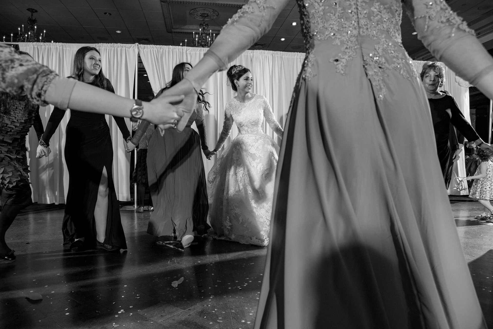 Modern Orthodox Jewish Wedding Grand Lodge Hunt Valley Baltimore Chosson Kallah Tish Bedeken Chuppah Party Portraits Spring Cloudy Rain Fran Berger