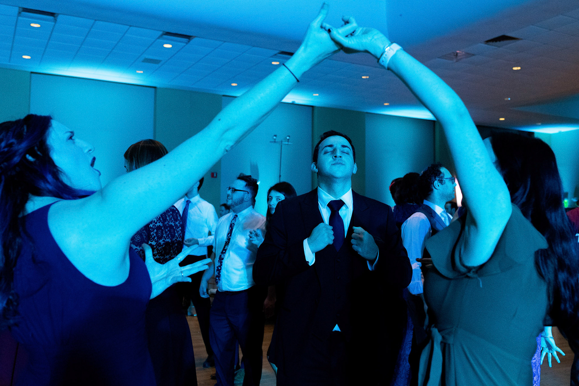 Wedding of Rebecca and Elliot at Beth Tfiloh in Pikesville, MD on Sunday, December 12, 2021.