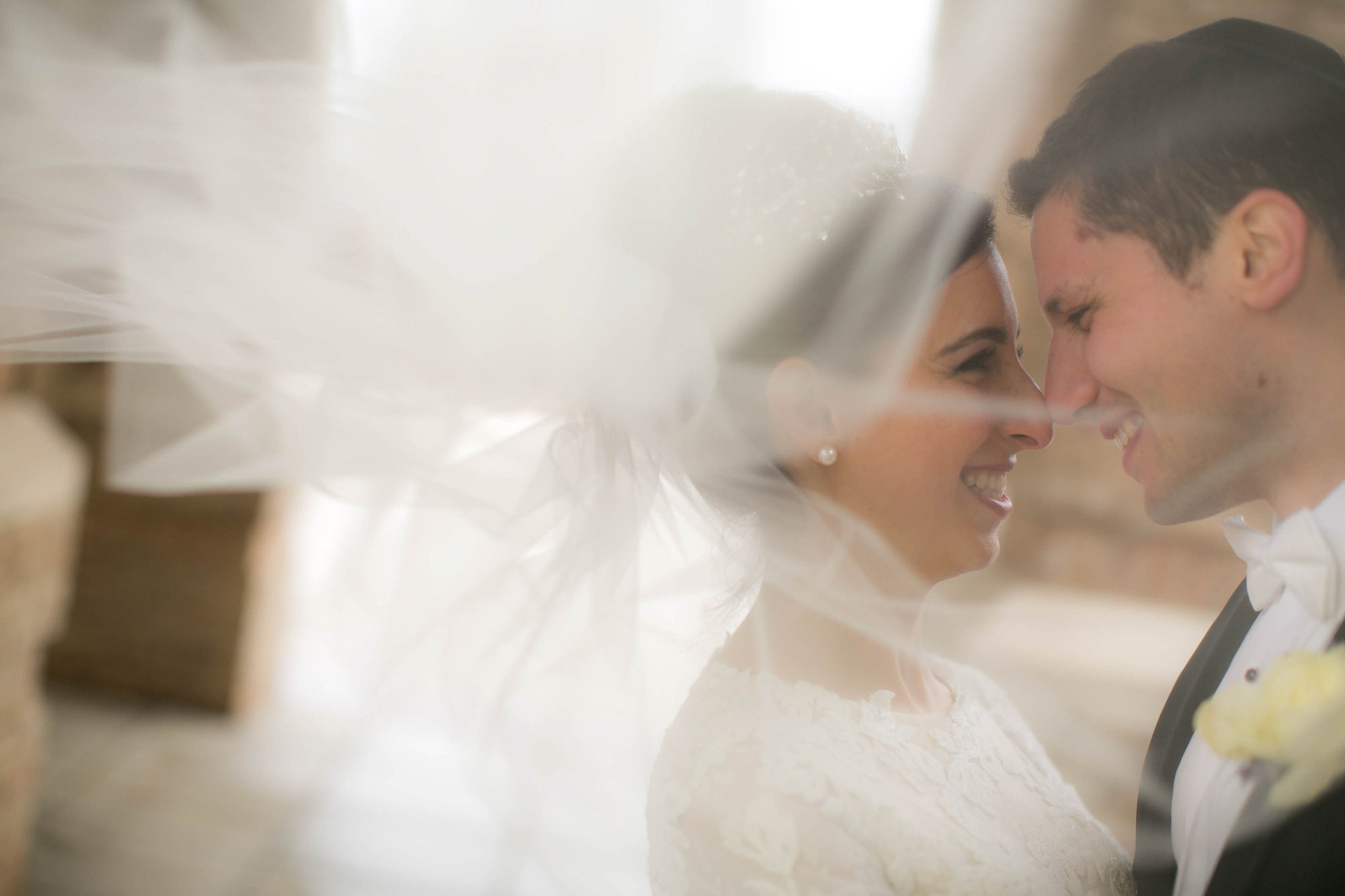 Modern Orthodox Jewish Wedding Grand Lodge Hunt Valley Baltimore Chosson Kallah Tish Bedeken Chuppah Party Portraits Spring Cloudy Rain Fran Berger