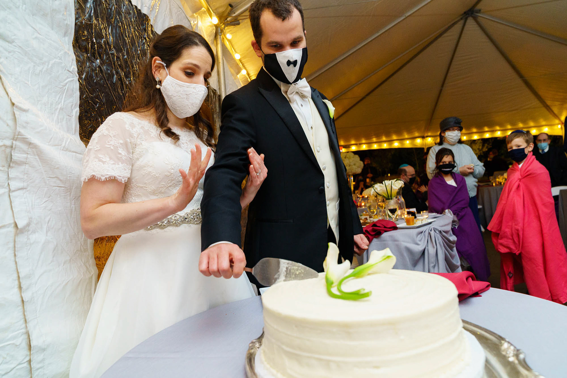 Shoshana and Dani wed at Brookside Gardens in Wheaton, MD on Sunday, November 1, 2020.