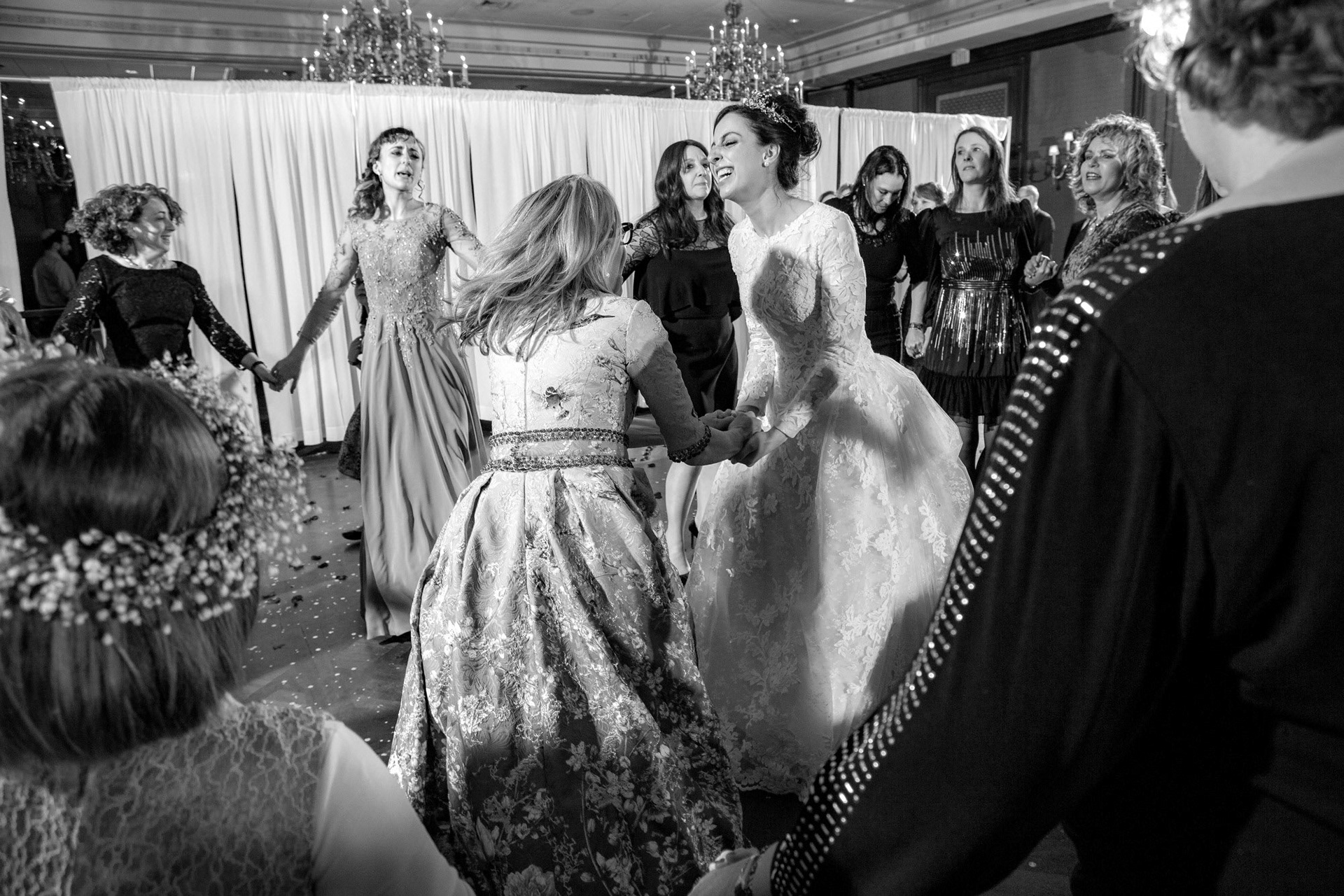 Modern Orthodox Jewish Wedding Grand Lodge Hunt Valley Baltimore Chosson Kallah Tish Bedeken Chuppah Party Portraits Spring Cloudy Rain Fran Berger