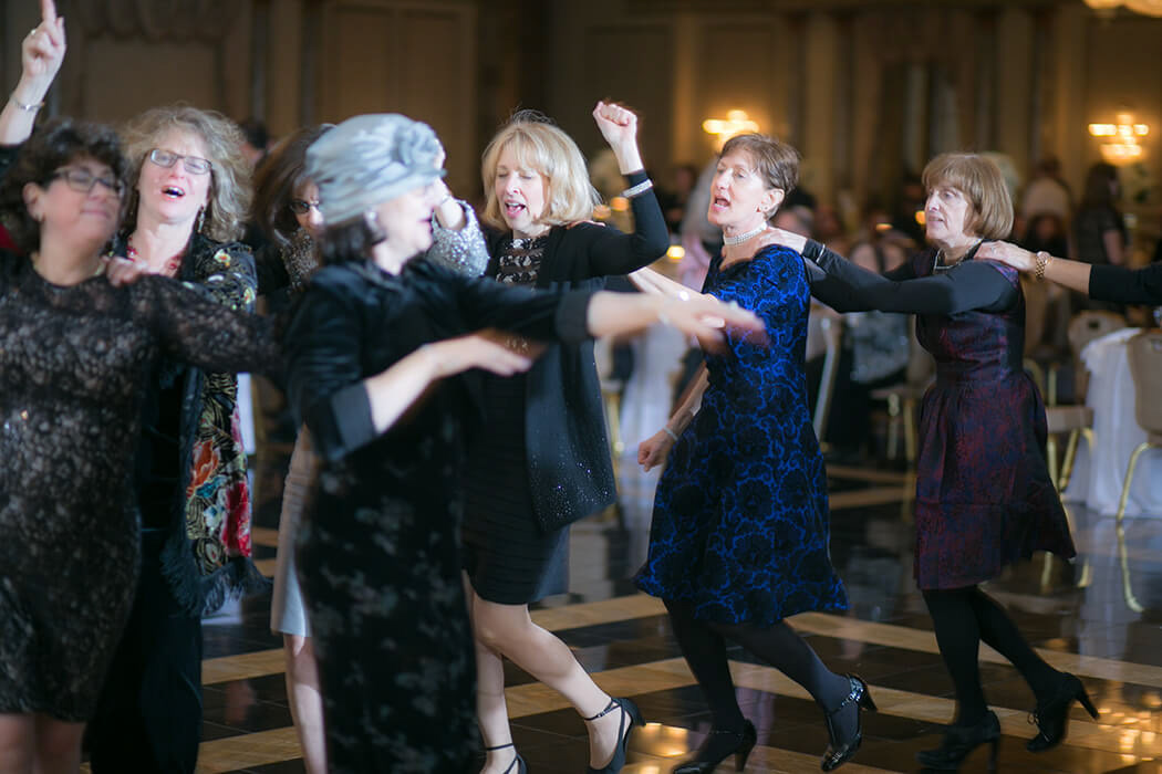 Baltimore, Hunt Valley, Jewish, Maryland, Valley Mansion, chuppah, kabbalat panim, modern orthodox, portraits, tish, wedding