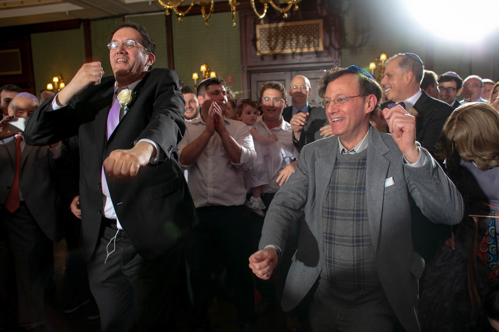 Modern Orthodox Jewish Wedding Grand Lodge Hunt Valley Baltimore Chosson Kallah Tish Bedeken Chuppah Party Portraits Spring Cloudy Rain Fran Berger
