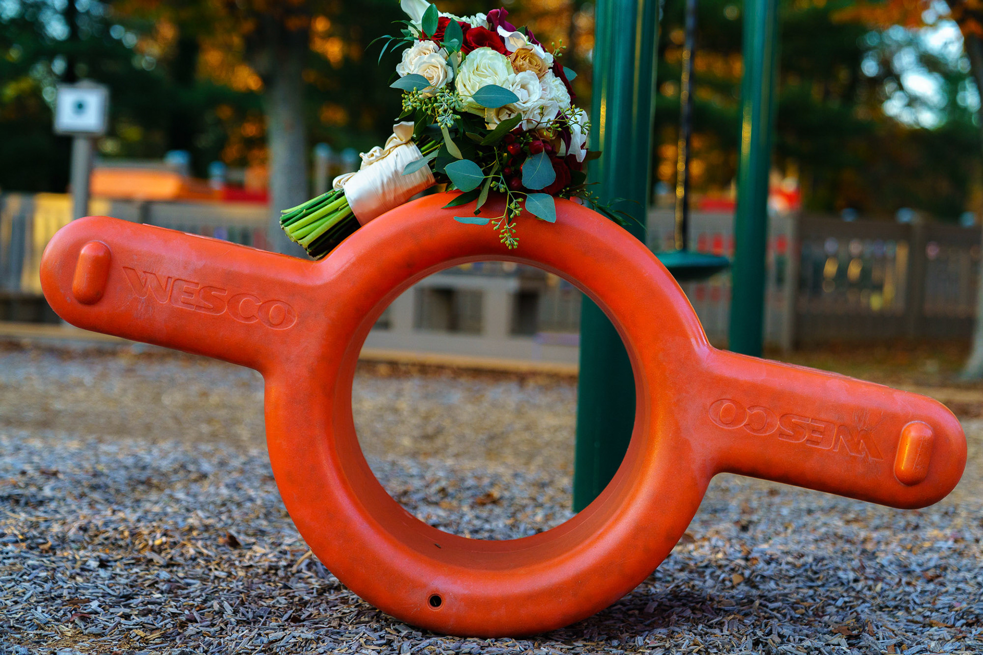 Melissa and Lee get married at Chizuk Amuno Congregation in Baltimore, MD on Saturday, November 7, 2020.