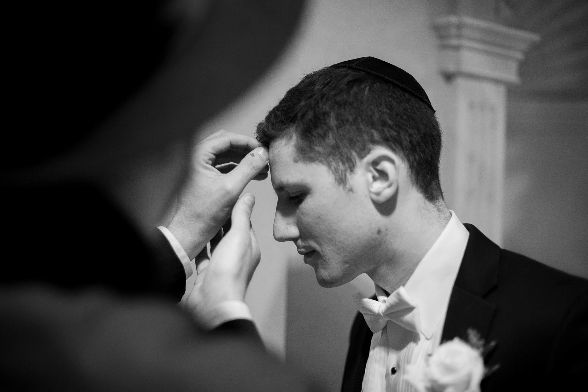 Modern Orthodox Jewish Wedding Grand Lodge Hunt Valley Baltimore Chosson Kallah Tish Bedeken Chuppah Party Portraits Spring Cloudy Rain Fran Berger
