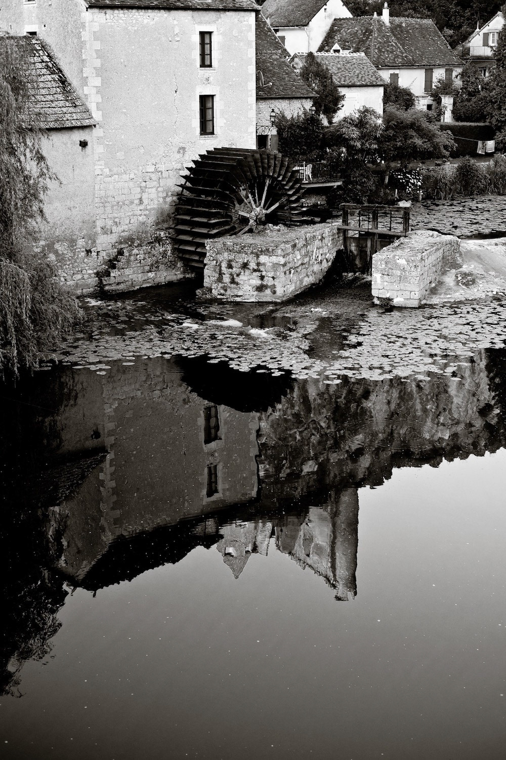 B&amp;W reflexion