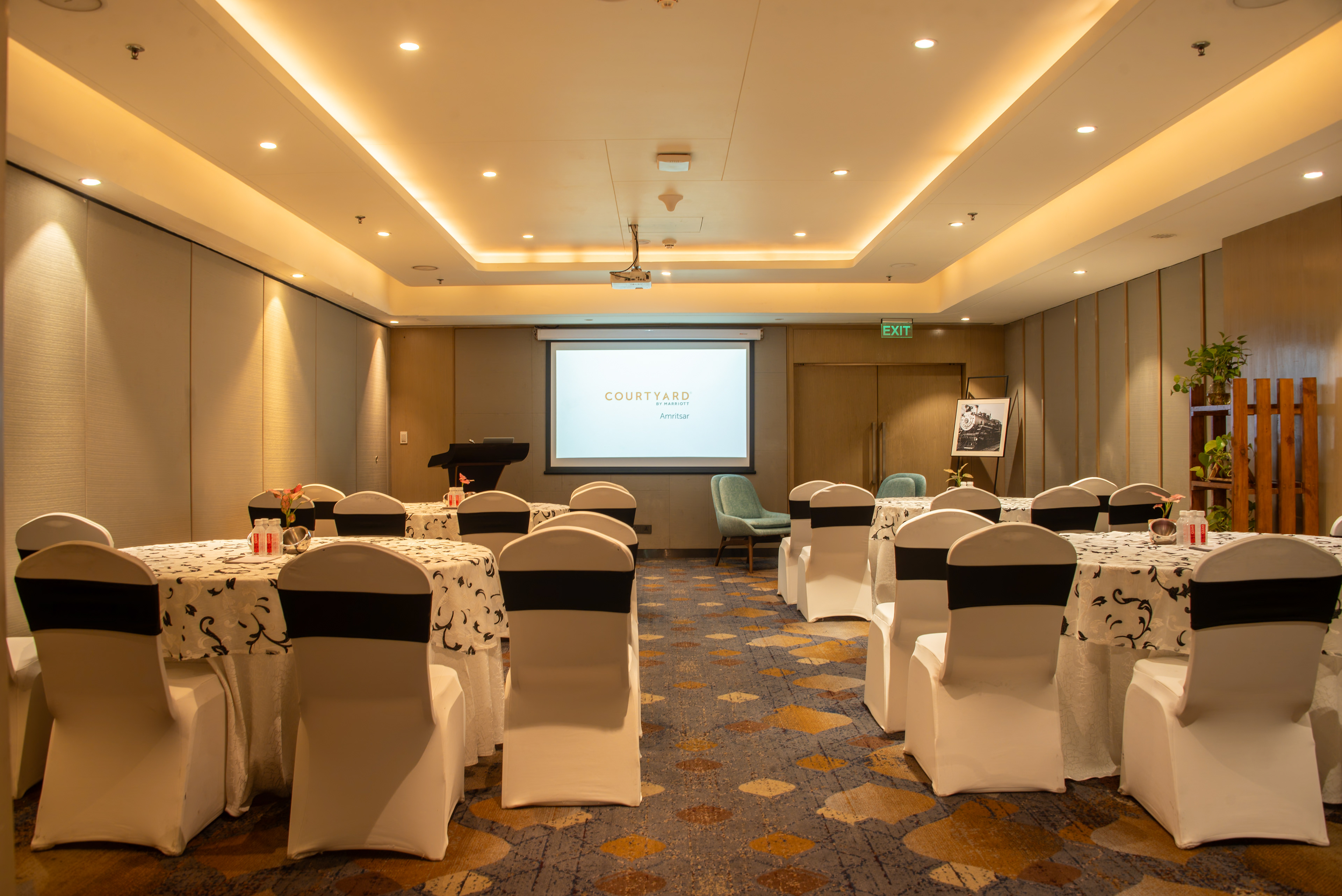 Courtyard By Marriott, ATQ