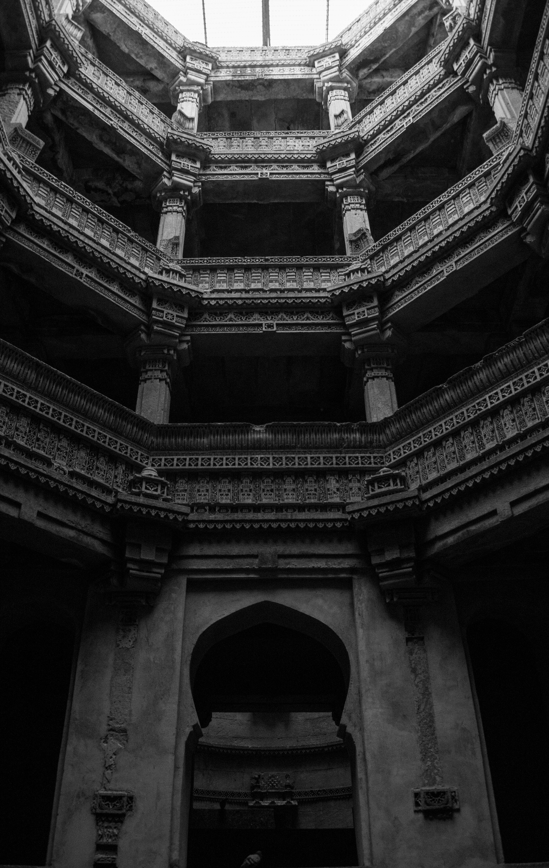 Adalaj-ni-Waav, AMD