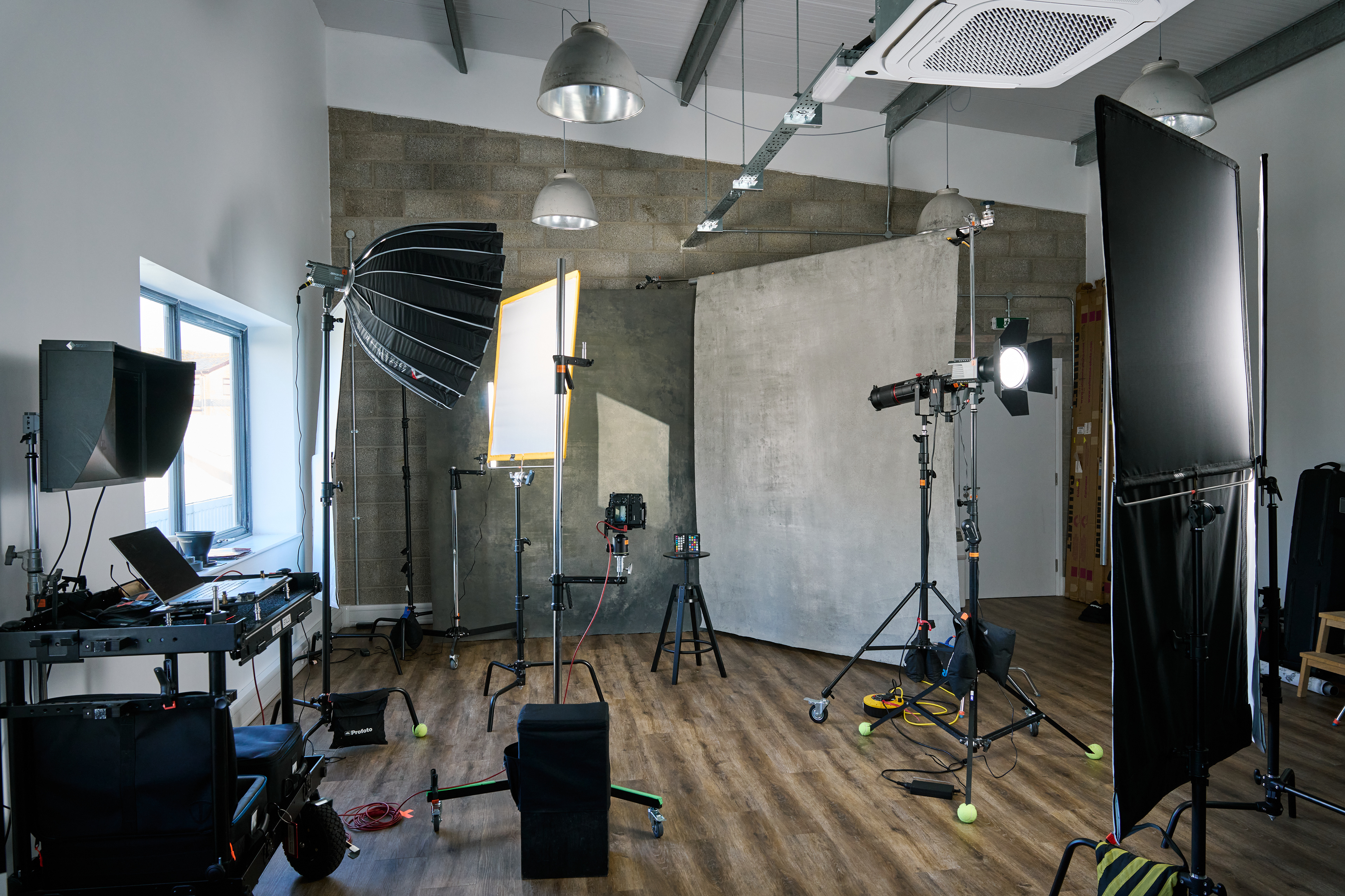 Cardiff headshot and portrait photography studio