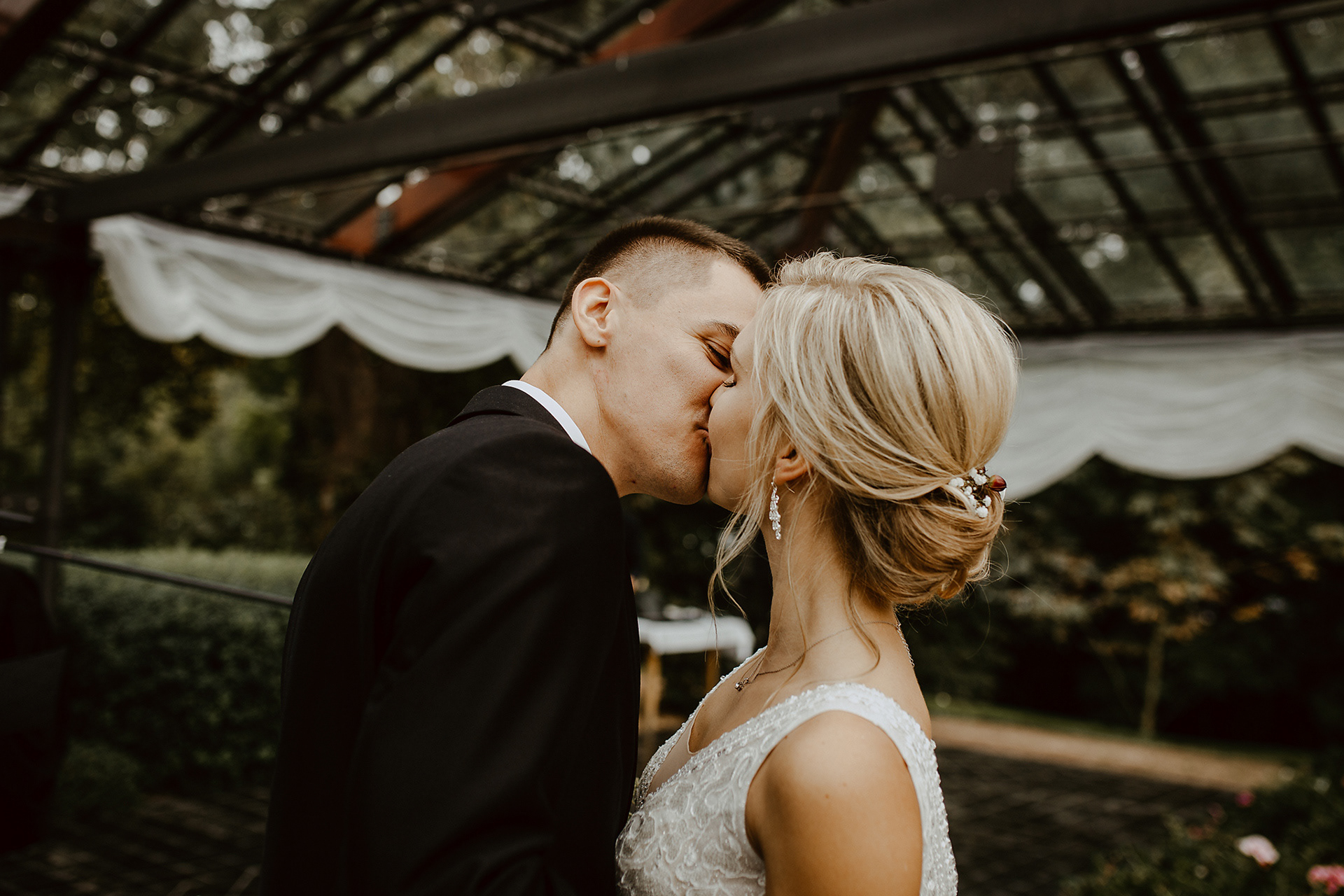 svatební fotograf kamenice u prahy, jílové