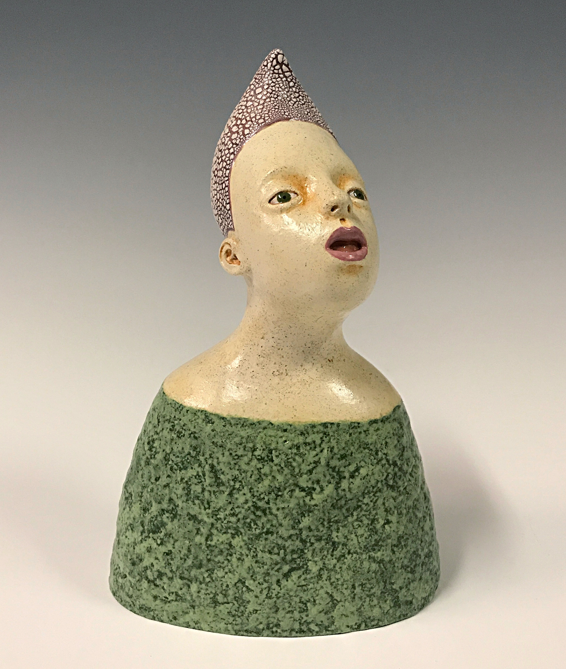 Gentle Surplize (7.6x5x3 inches)