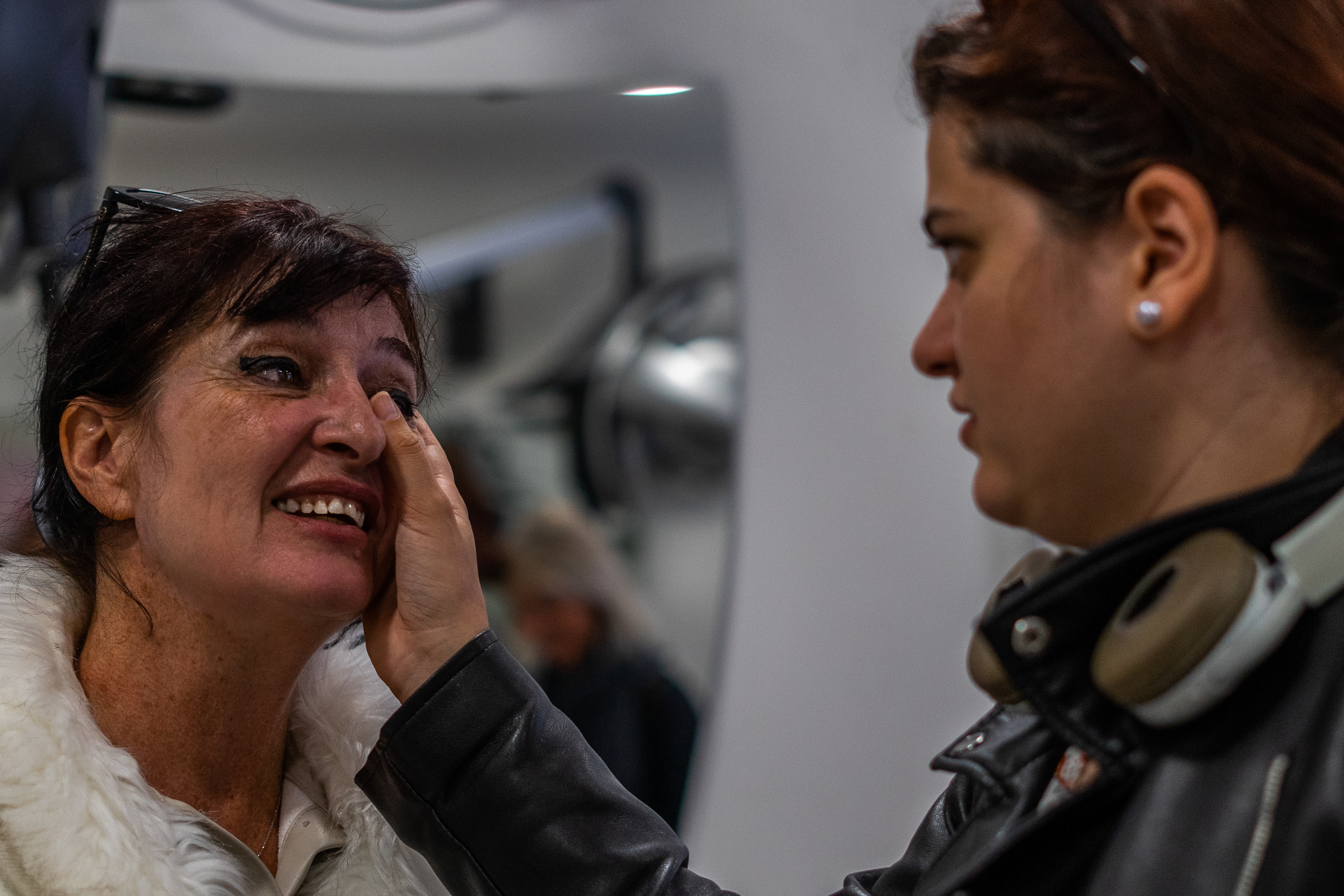 Julie et sa maman, émue de sa nomination au Rousillon d'Or.