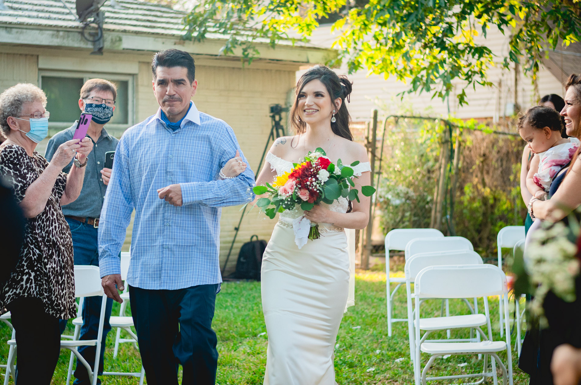 Intimate backyard wedding