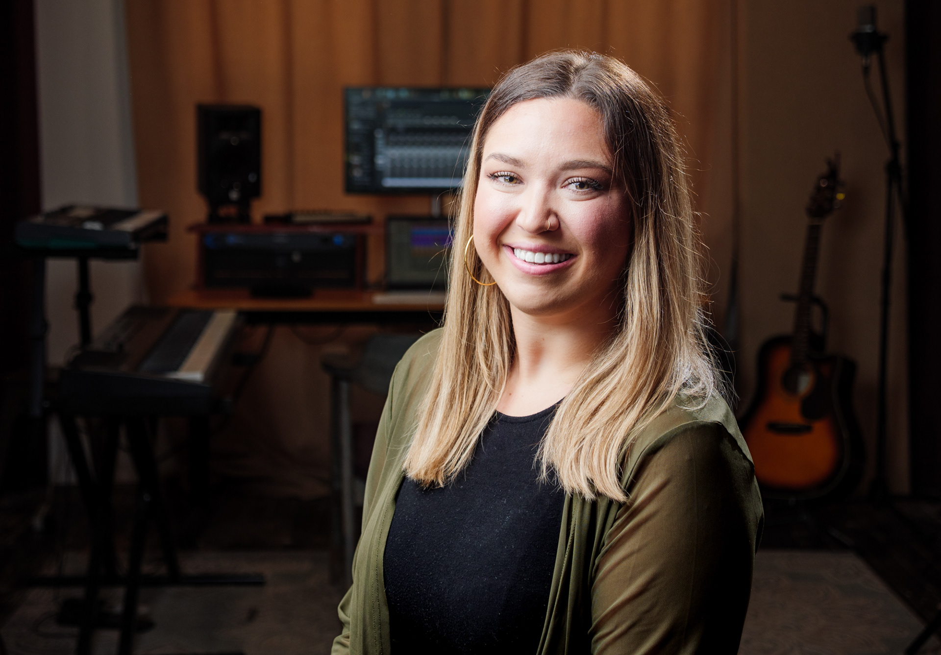 Headshot for vocal coach at DM Music Studios