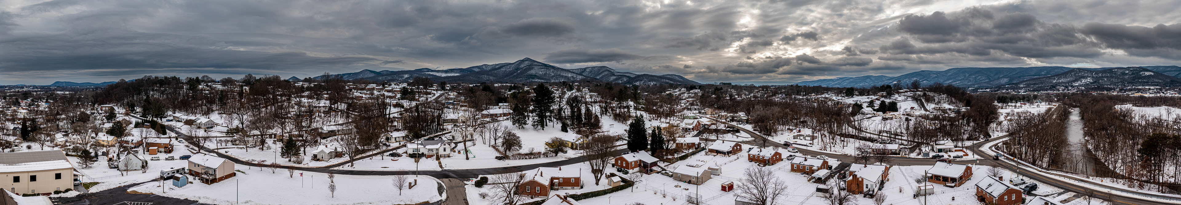 Title: , Make: Hasselblad, Model: L1D-20c, Lens: 28.0 mm f/2.8, Focal Length: 10.26 mm, Shutter: 1/320 sec, ISO: ISO 100, Flash: Did not fire, Post: Adobe Photoshop Lightroom Classic 11.1 (Windows), Orig. Dimensions: 26847 x 3798, Cropped To: 18131 x 3153