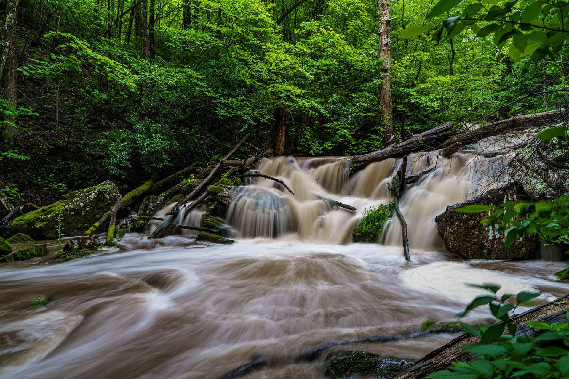 Title: , Make: Sony, Model: ILCE-7RM4, Lens: FE 24-105mm F4 G OSS, Focal Length: 24 mm, Shutter: 0.8 sec, ISO: ISO 50, Flash: Did not fire, Post: Adobe Photoshop Lightroom Classic 11.3.1 (Windows), Orig. Dimensions: 9504 x 6336, Cropped To: 9477 x 6318