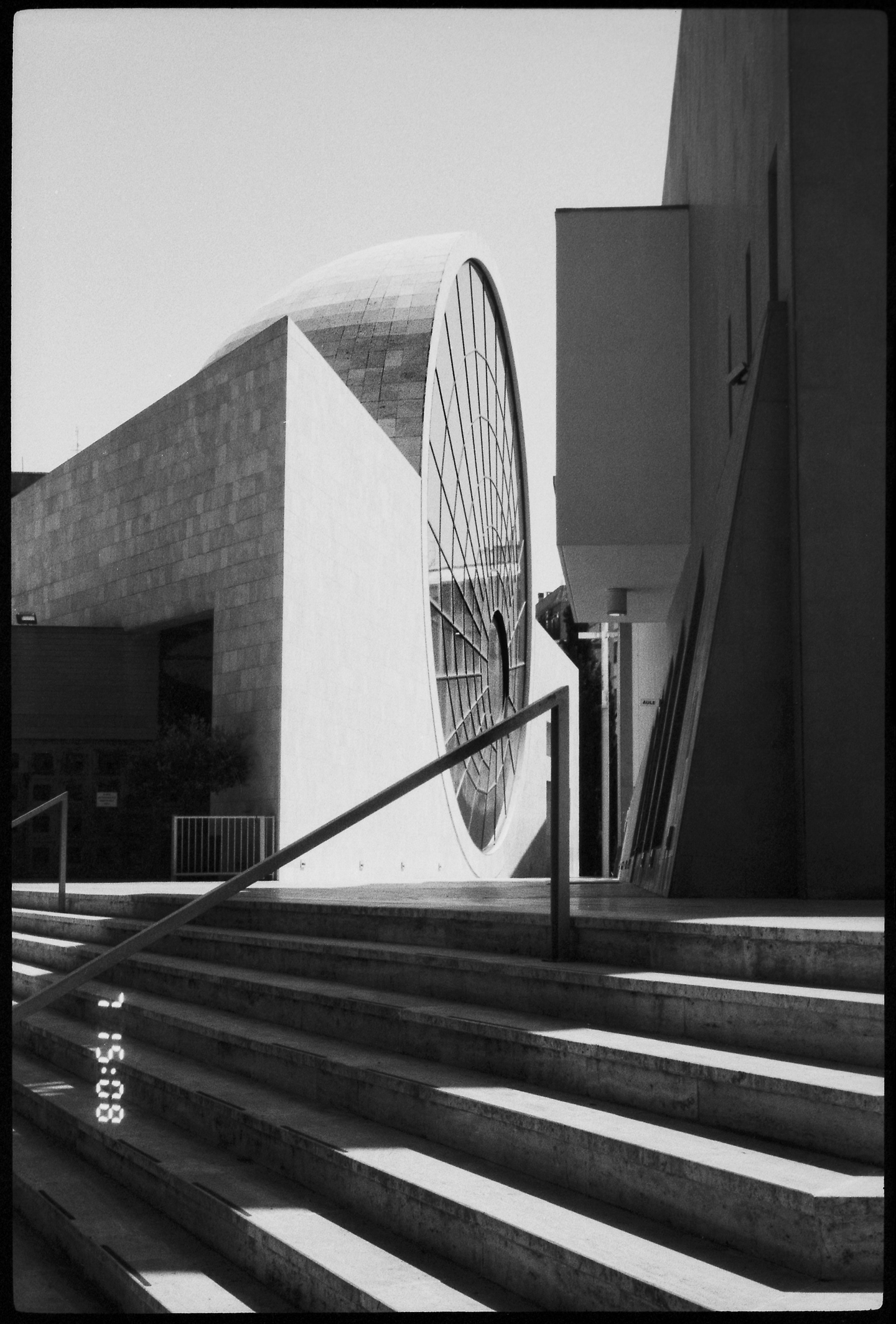 AD ASTRA _ 2012 _ neg. B/W 35mm _ 40x30 cm