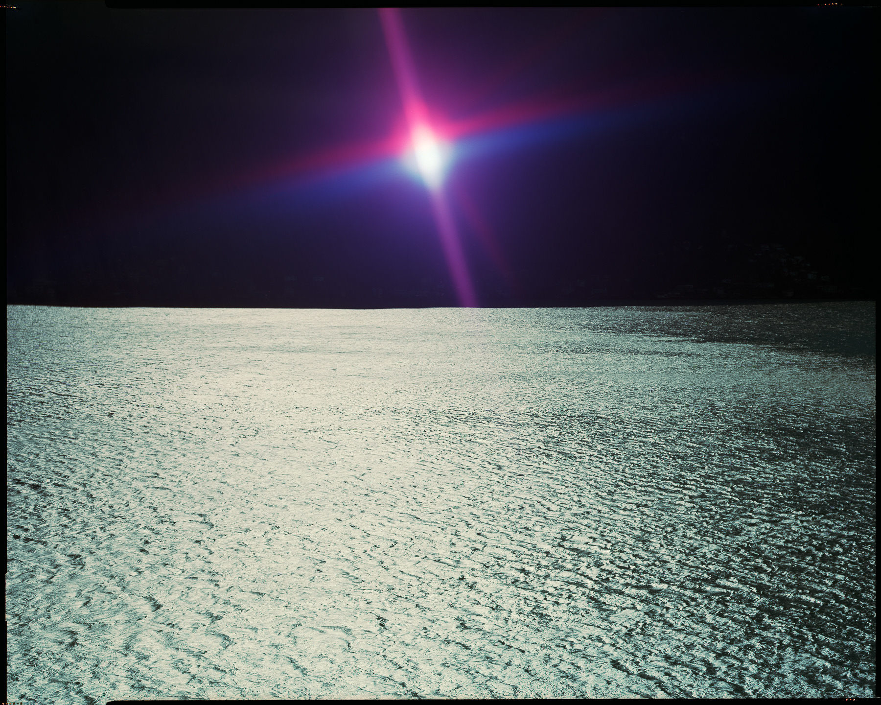 SOLARIS _ 2021 _ neg. 20x25 cm _ dim. 190x150 cm
