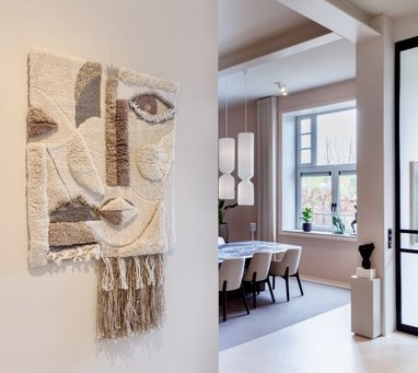 Specular White with fringe    Private collection