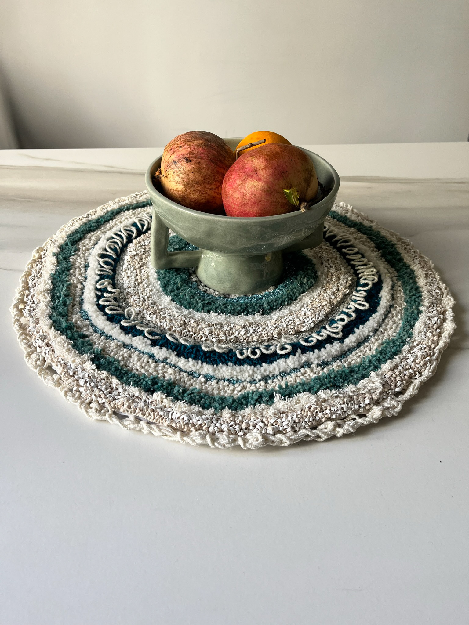 Centerpiece for vase/candleholder or walldecoration