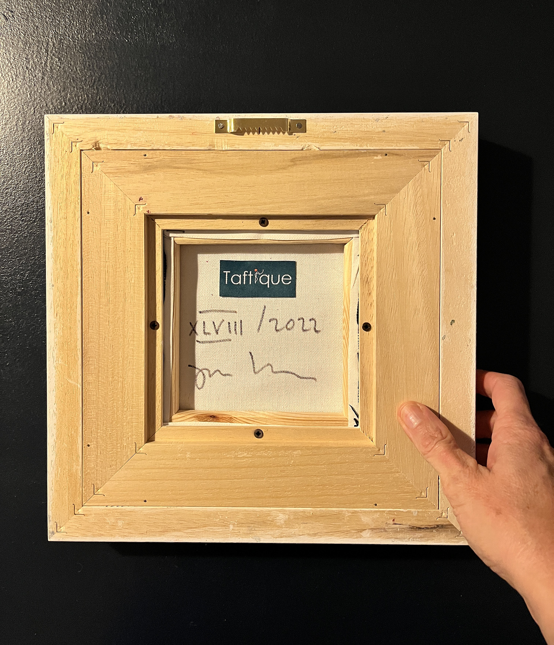 backside artwork 48/2022