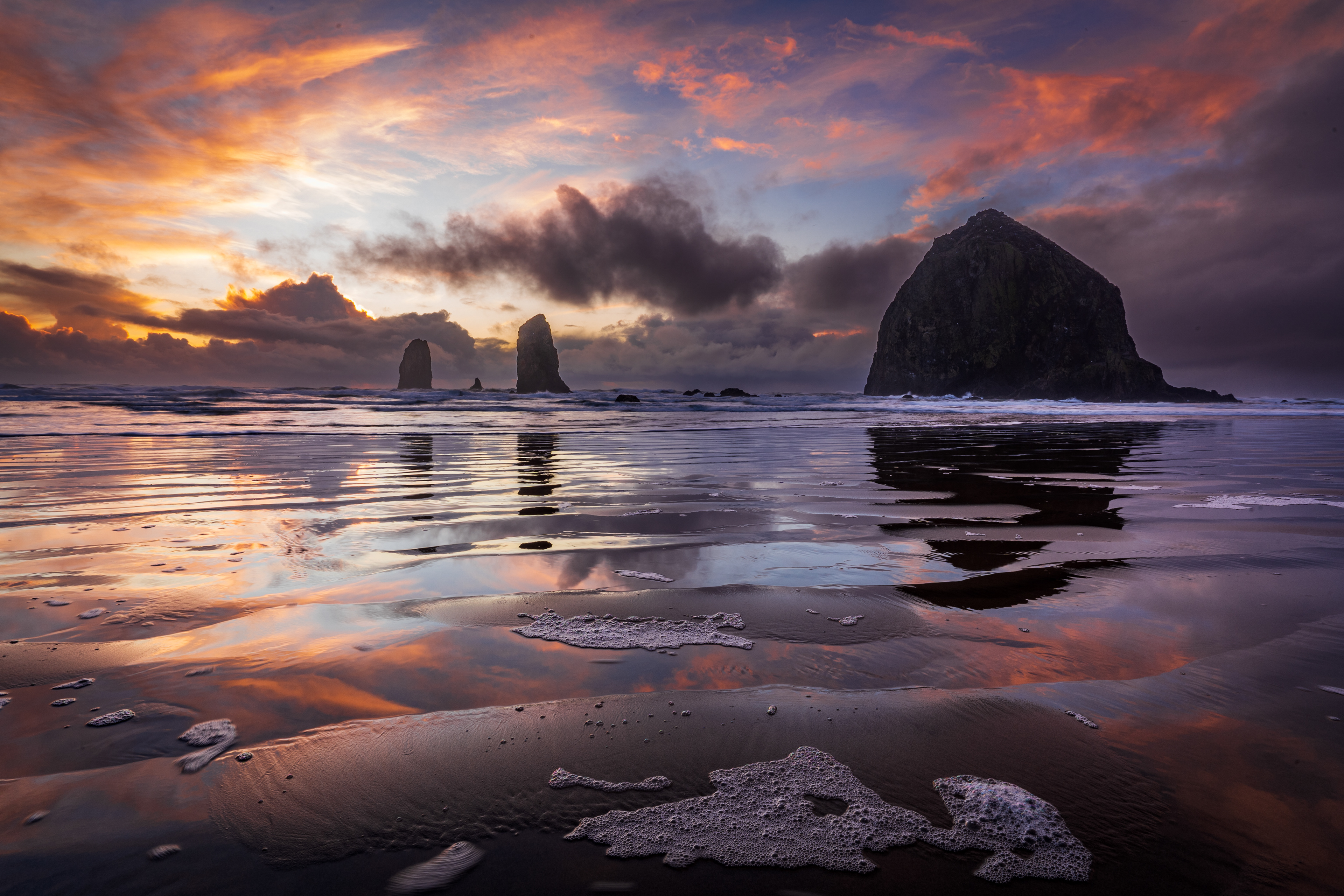 Haystack Rock - Cannon Beach