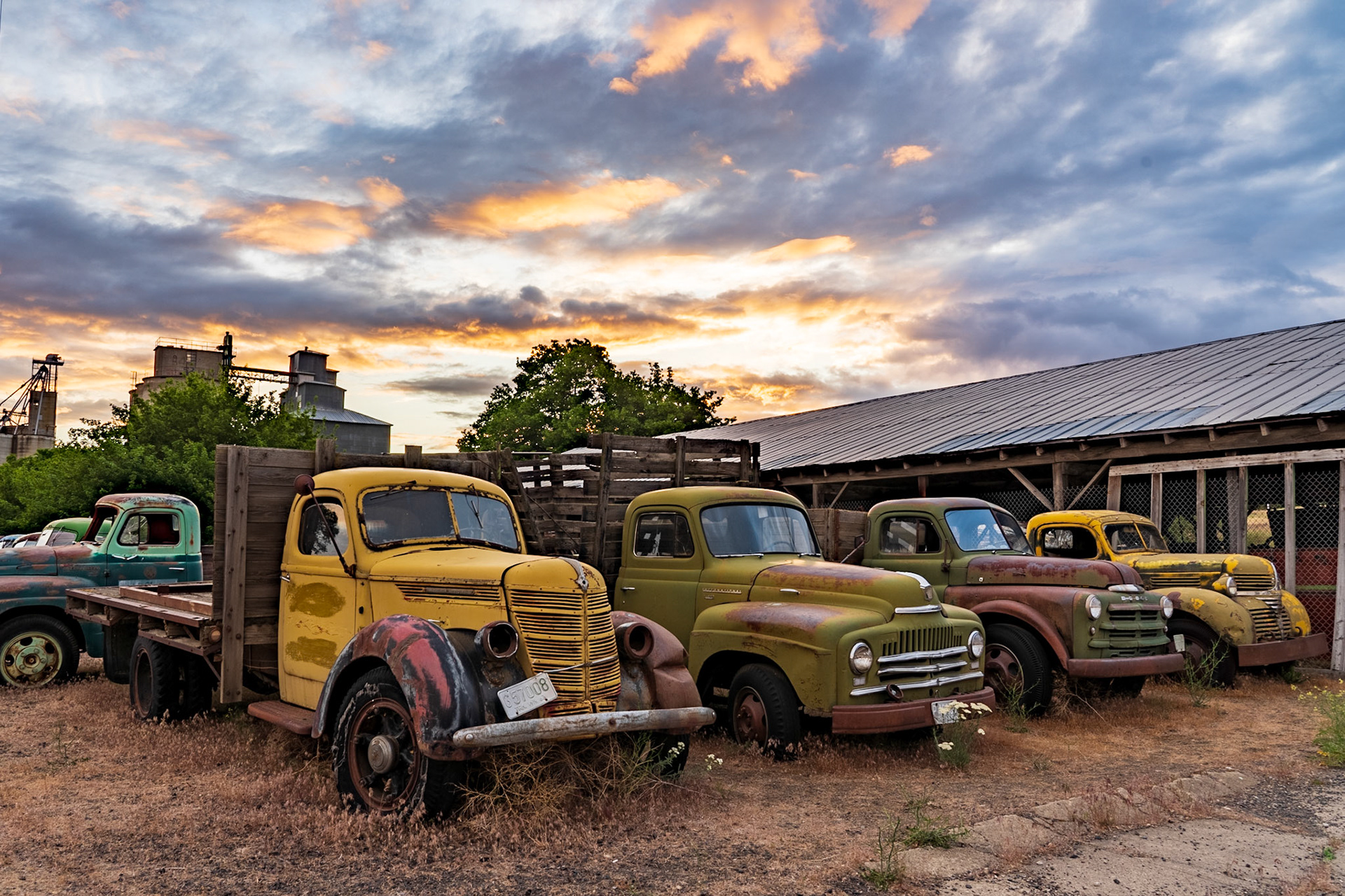 Dave's Old Truck Rescue - Sprague Washington