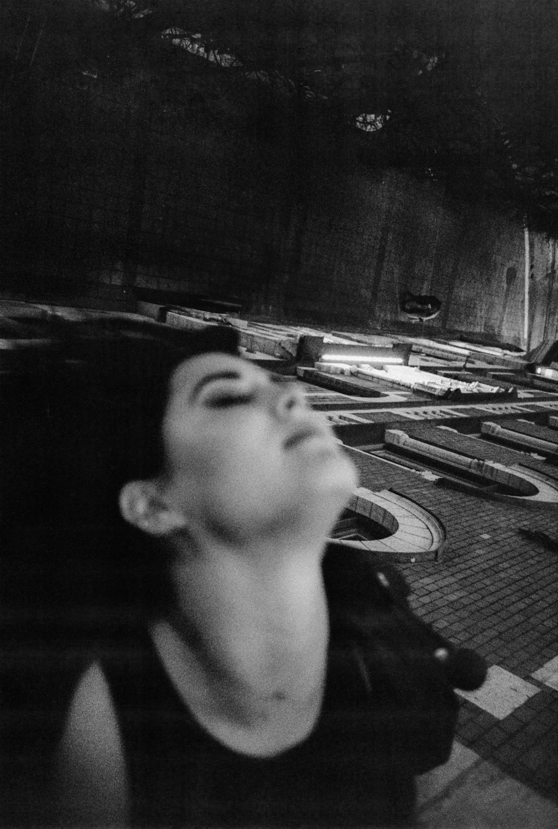 Adam Falk capturing Molly Sanden