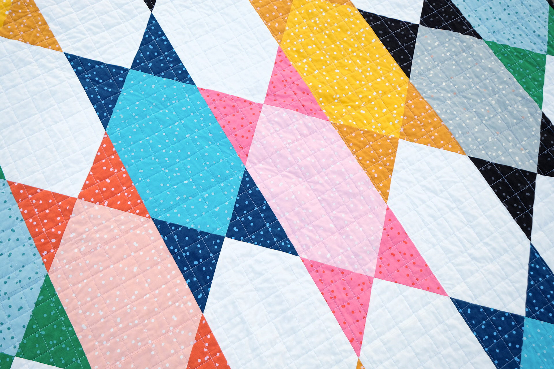 A Hole Punch Dot Abigail Quilt - Kitchen Table Quilting