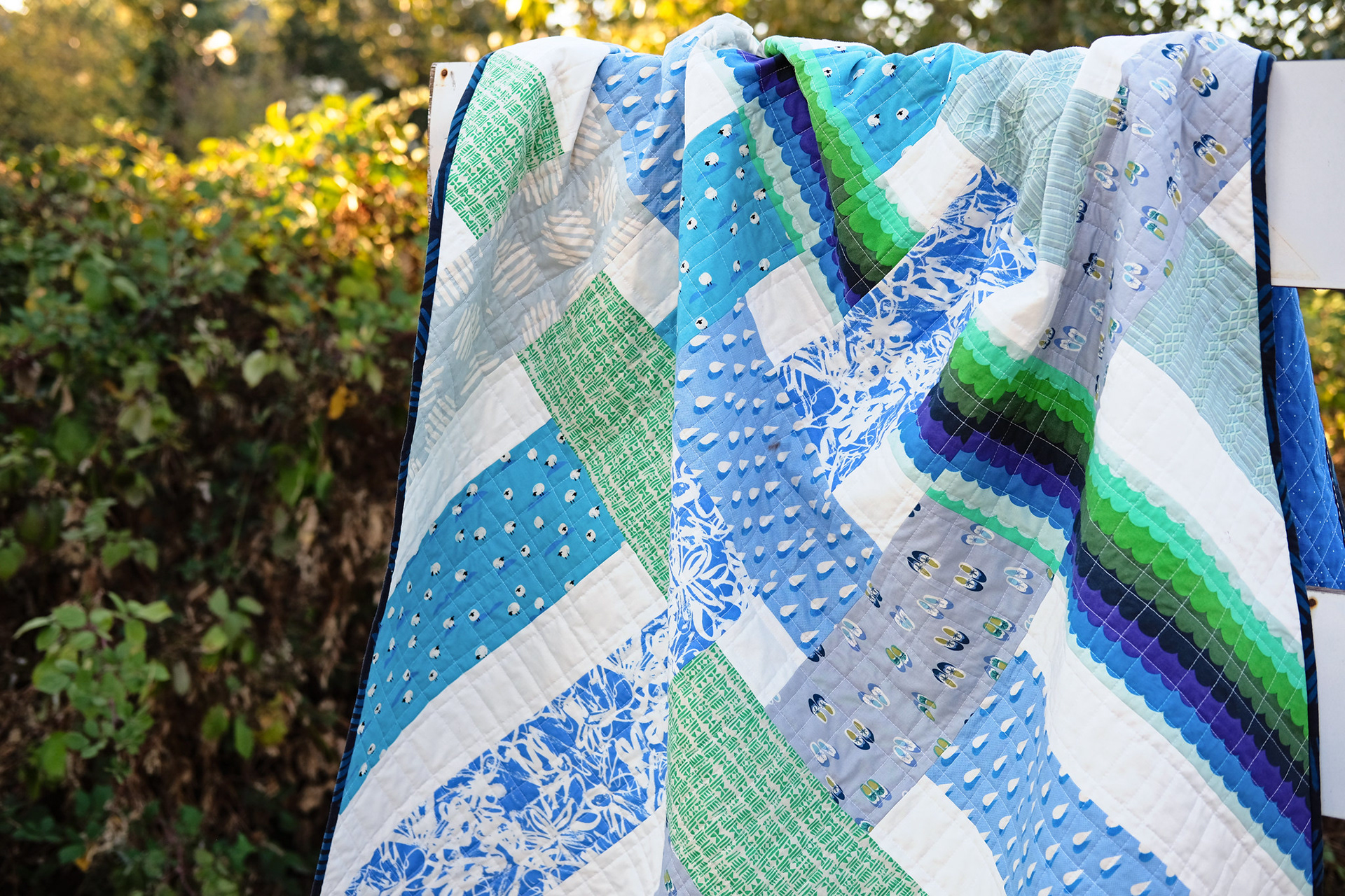 The Libby Quilt in Panorama - Kitchen Table Quilting