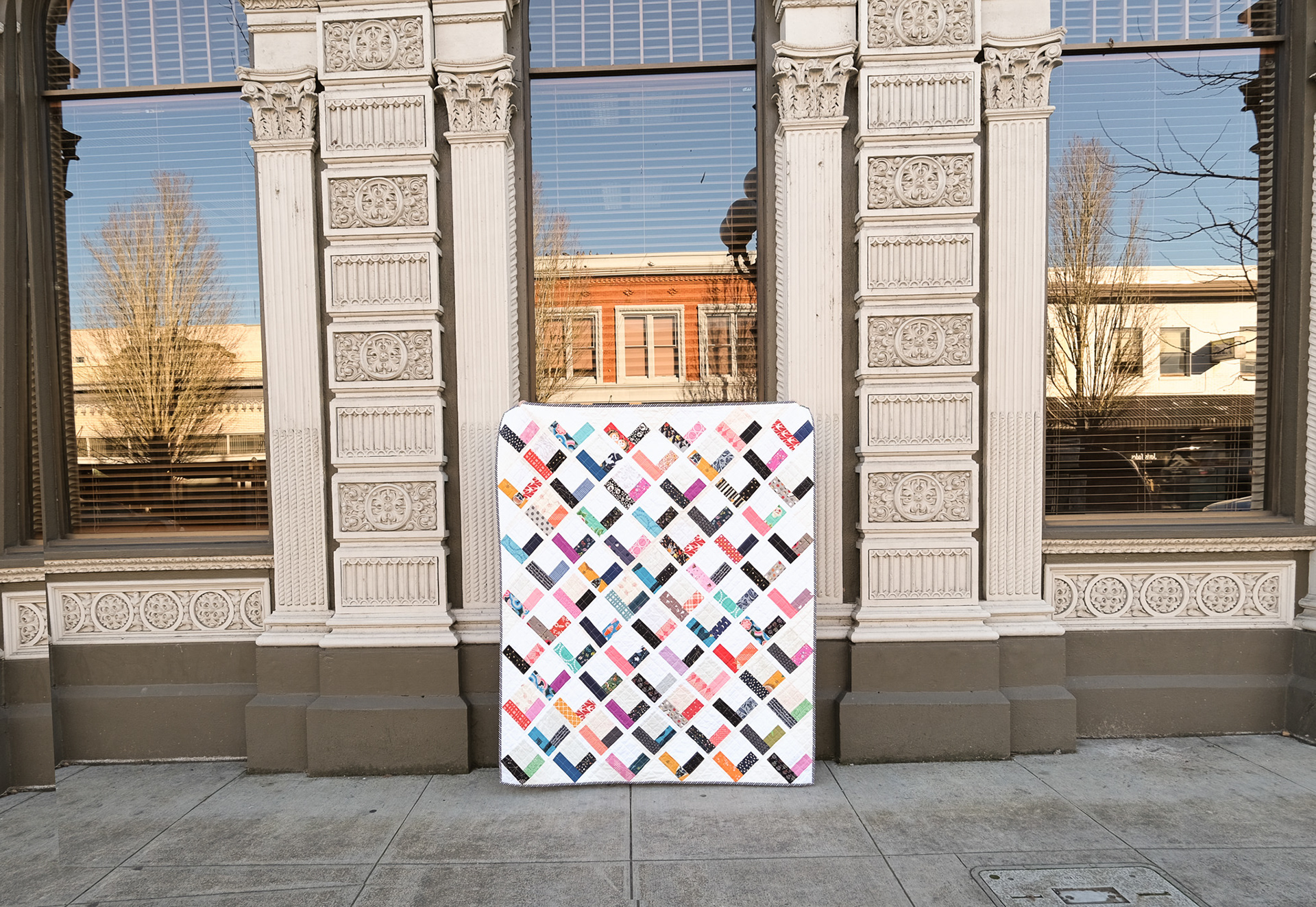 A Scrappy Freya Quilt - Kitchen Table Quilting