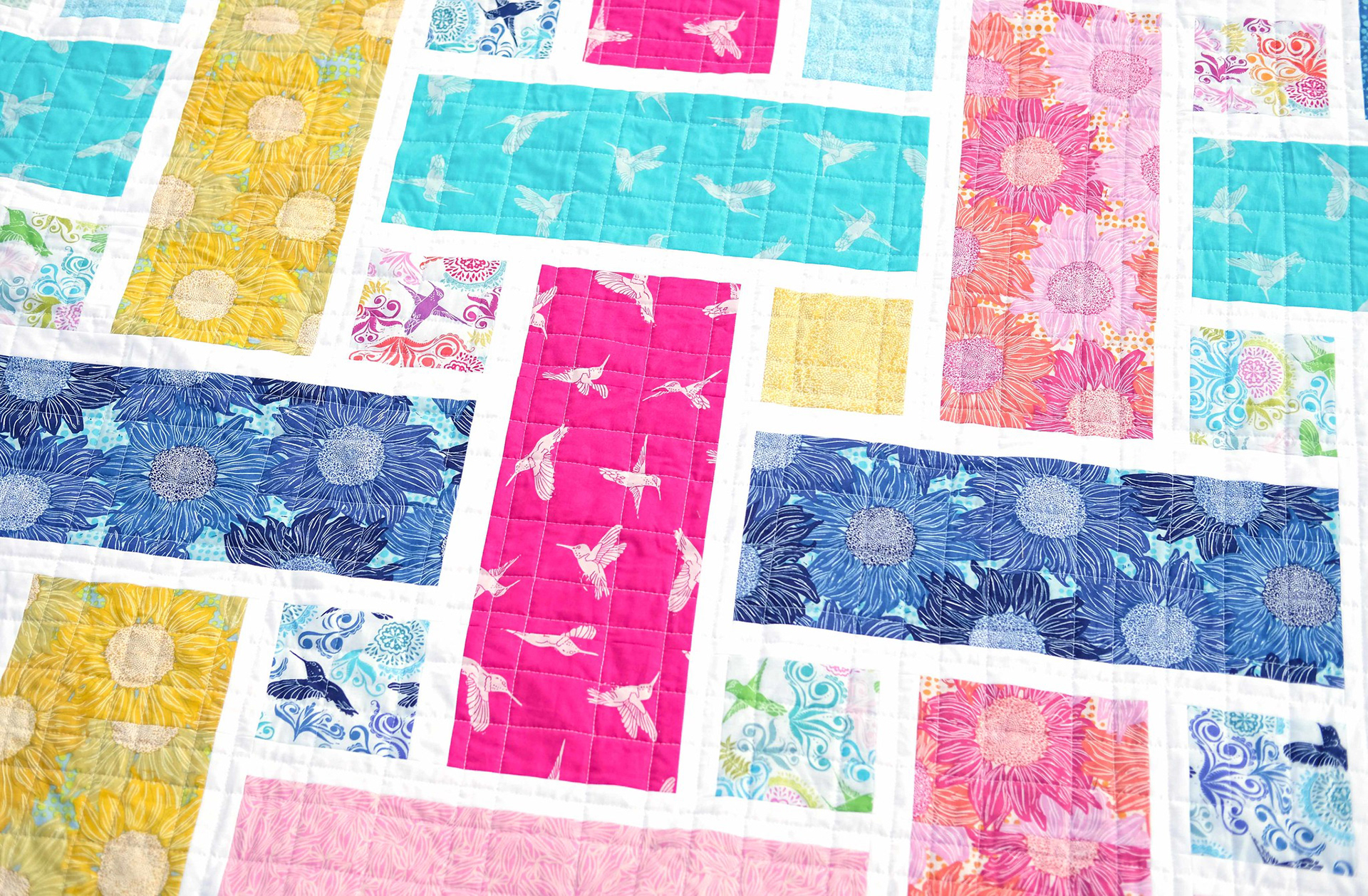 The Tessa Quilt in Murmur - Kitchen Table Quilting
