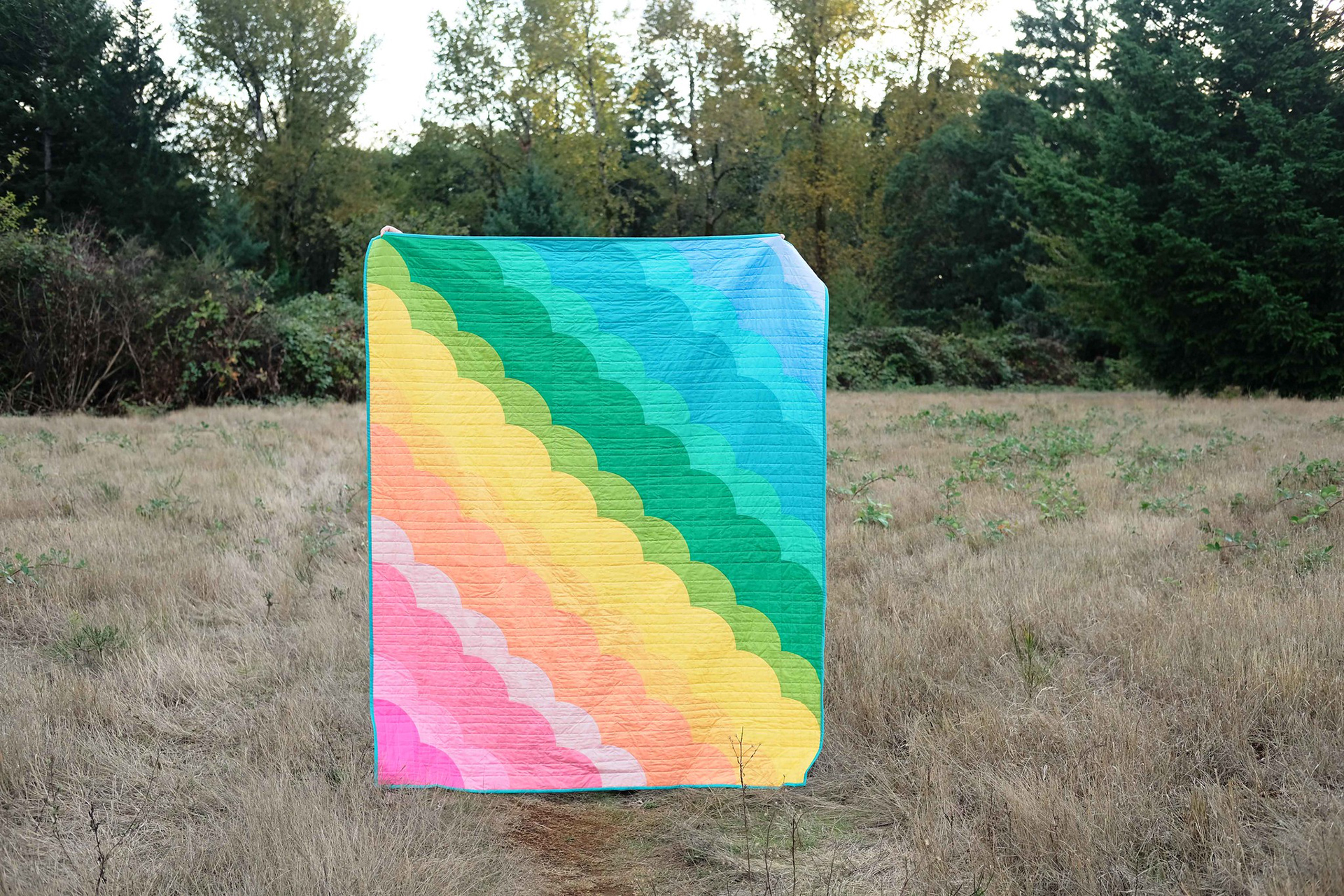 A Rainbow August Quilt - Kitchen Table Quilting