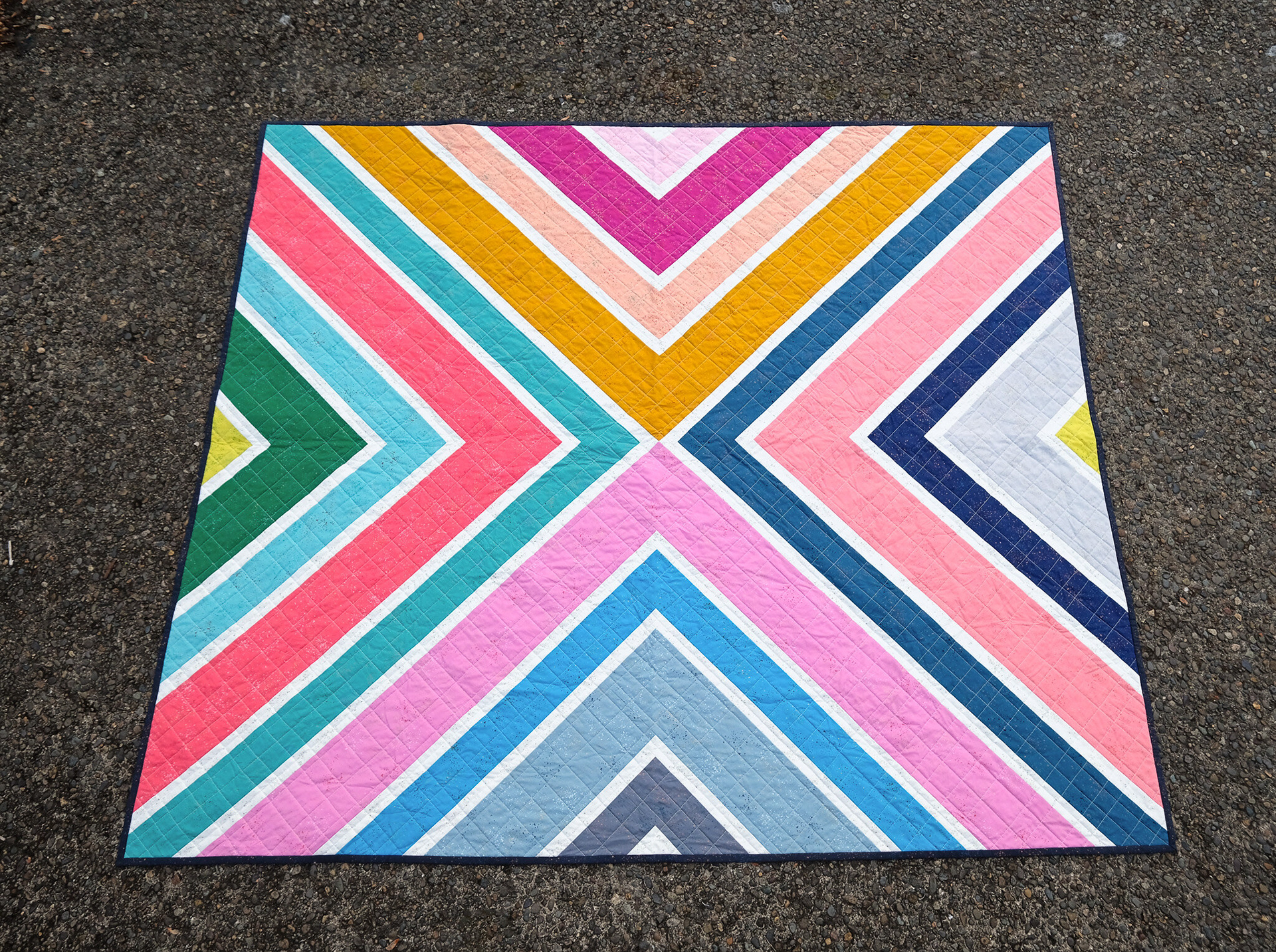 A Speckled Sylvie Quilt - Kitchen Table Quilting