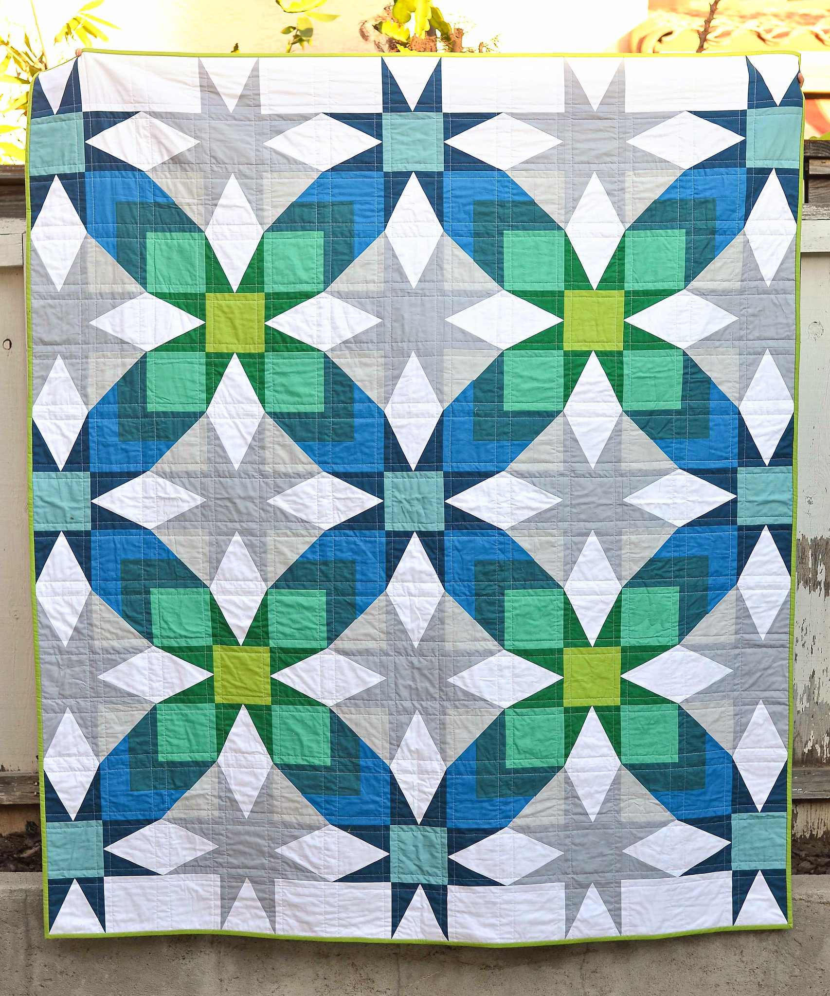 The Glenda Quilt Pattern - Kitchen Table Quilting