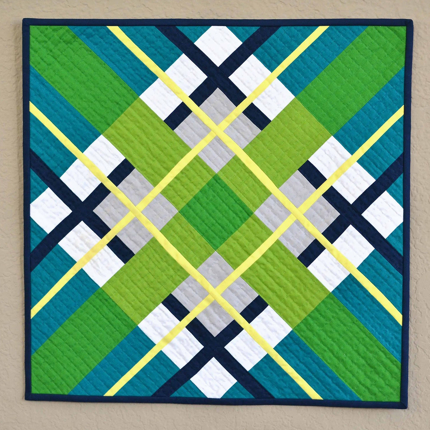 Kona Highlight Plaid Mini Quilt - Kitchen Table Quilting