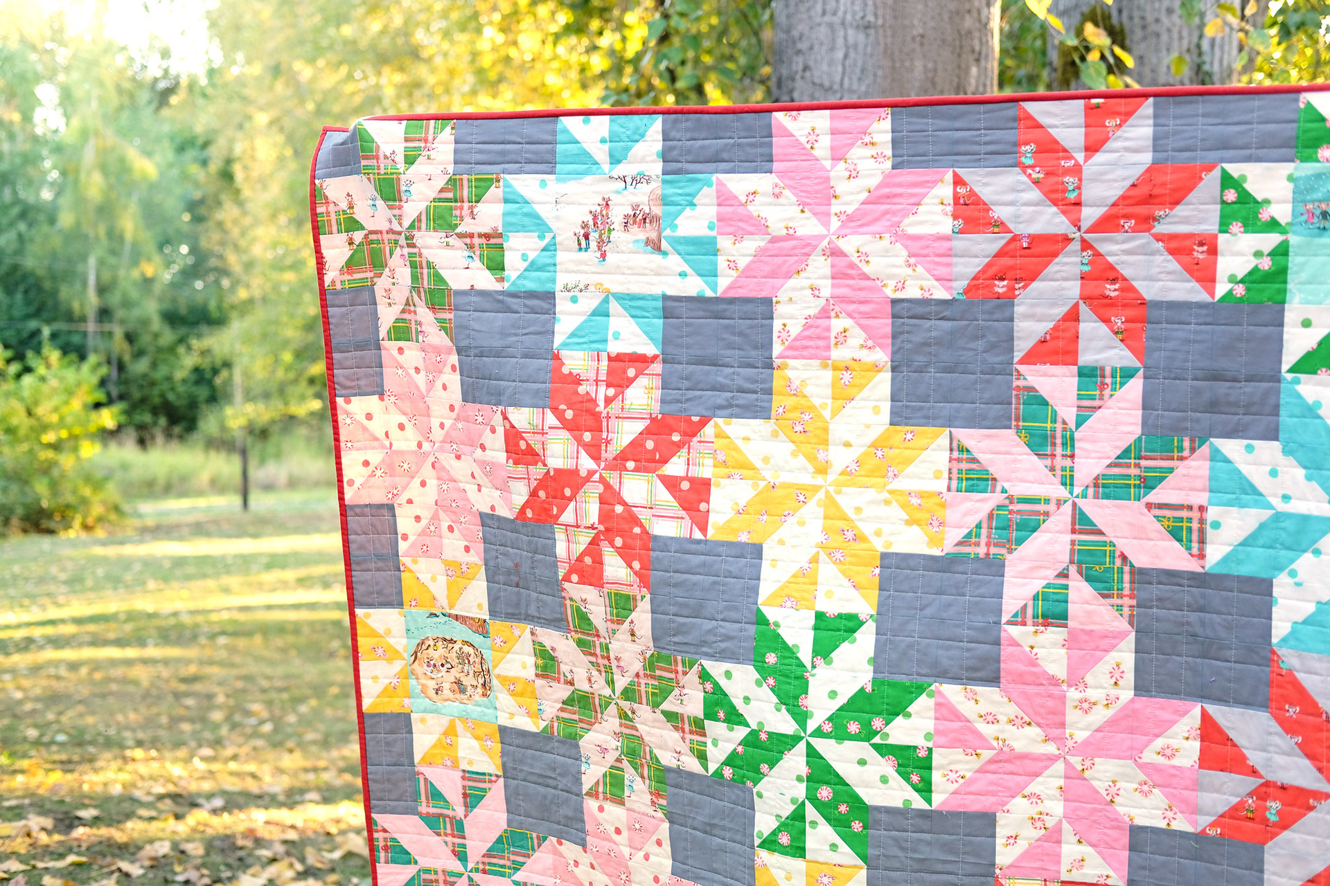 A Sugar Plum Patti Quilt - Kitchen Table Quilting